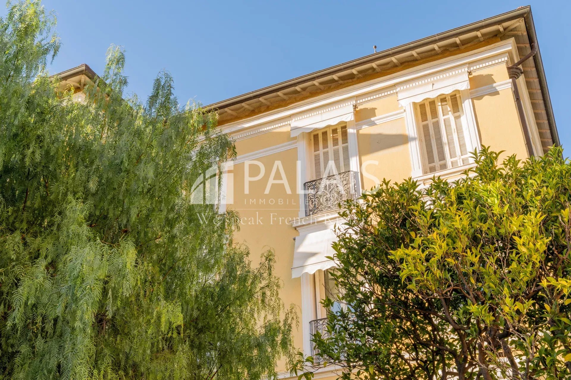 Agence immobilière de 