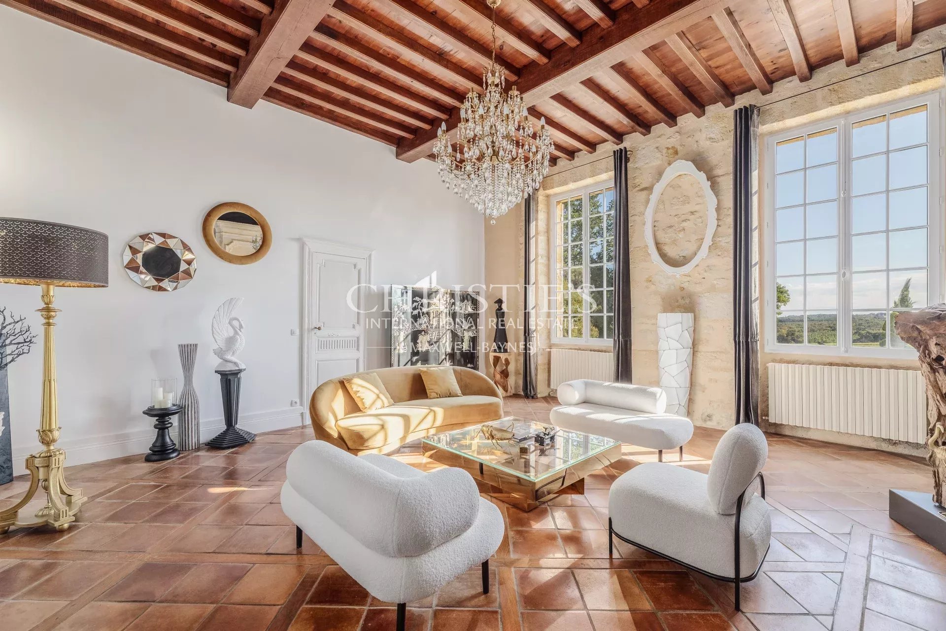 9 Bedroom Chateau's Image 17