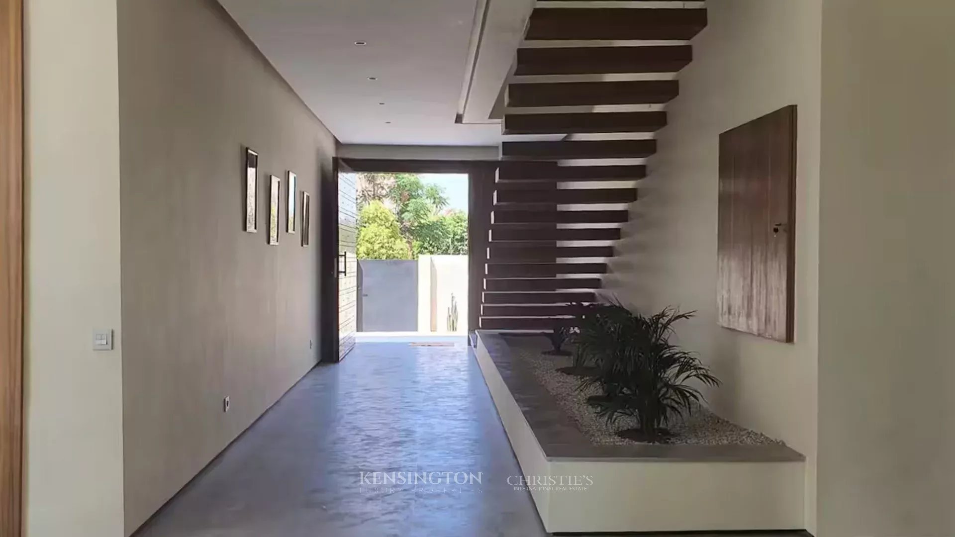 4 Bedroom Villa/Townhouse's Image 17
