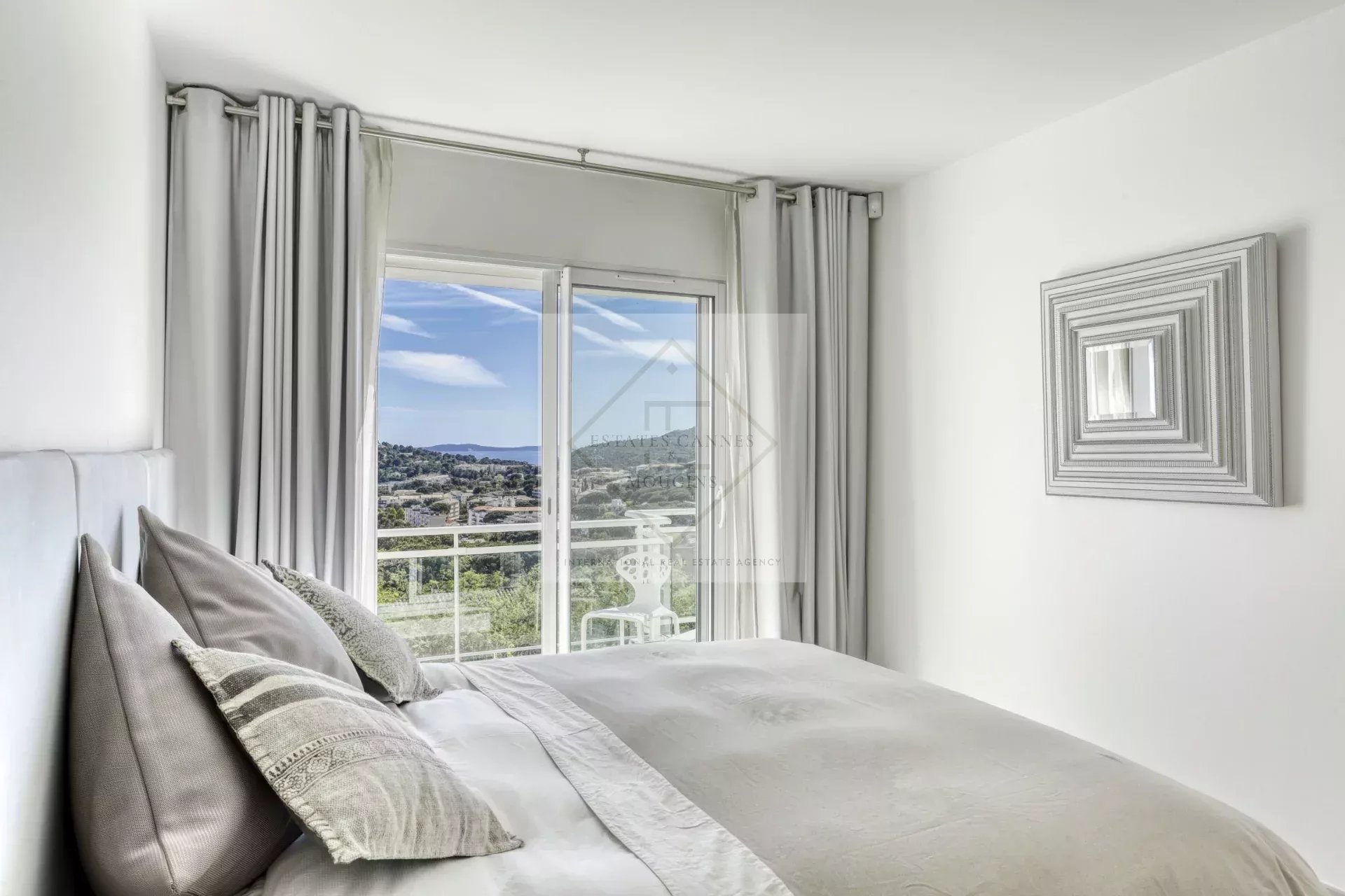 Superbe villa avec vue mer – Proche de Saint-Tropez — photo 8