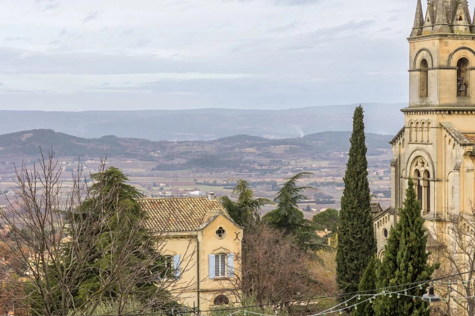 Studio in Bonnieux with a view