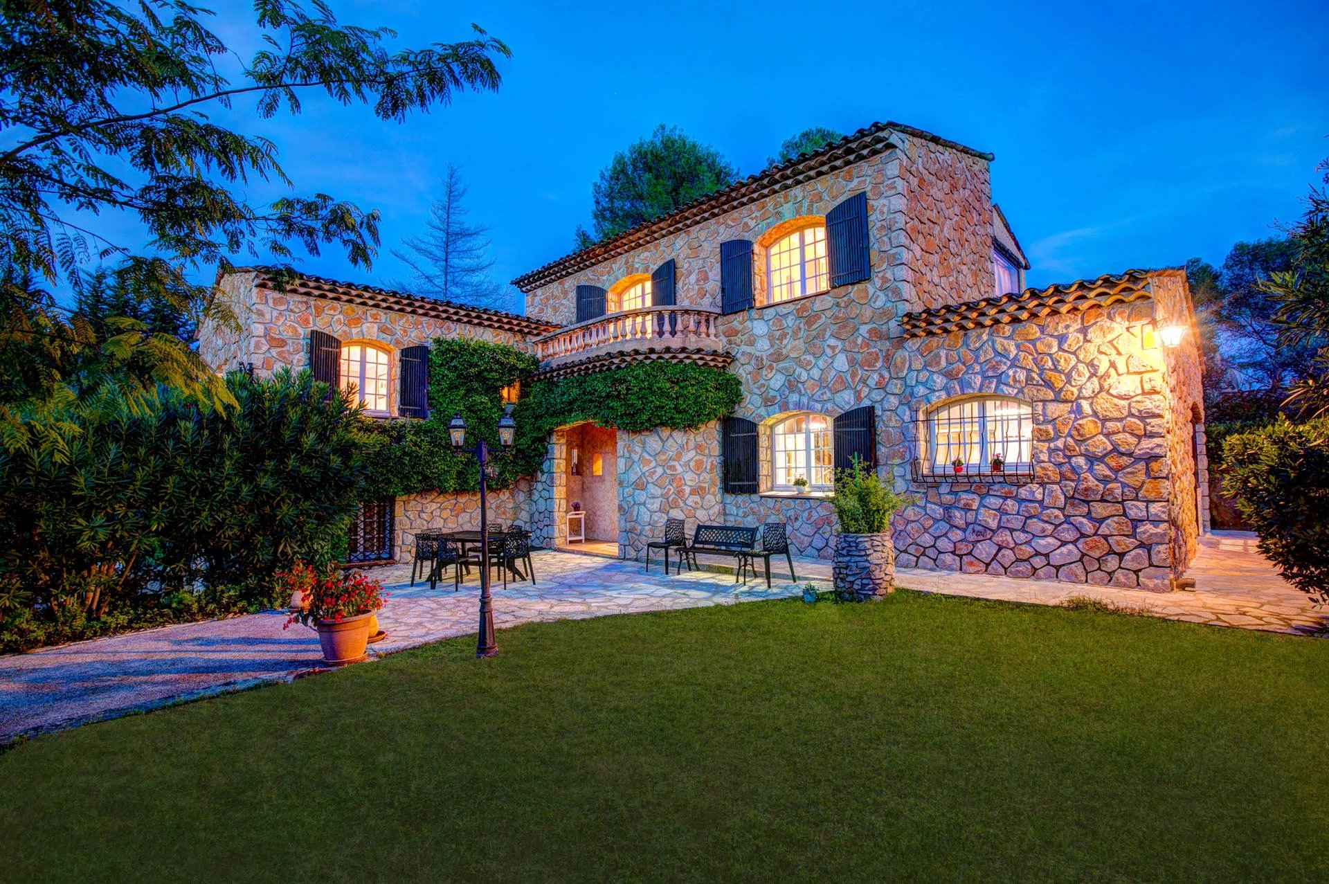 Sale Villa Peymeinade