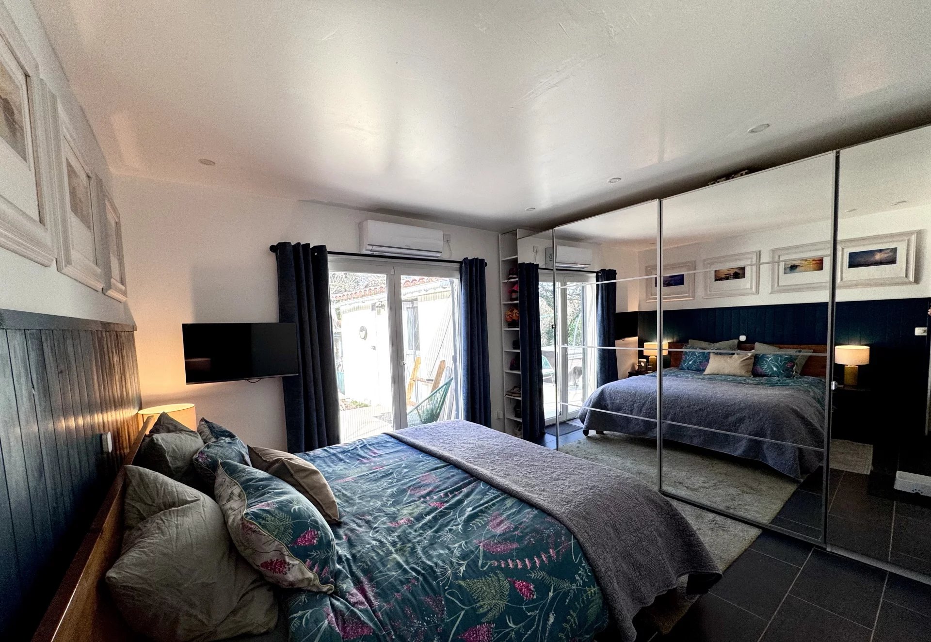 ENTRECASTEAUX RENOVATED VILLA