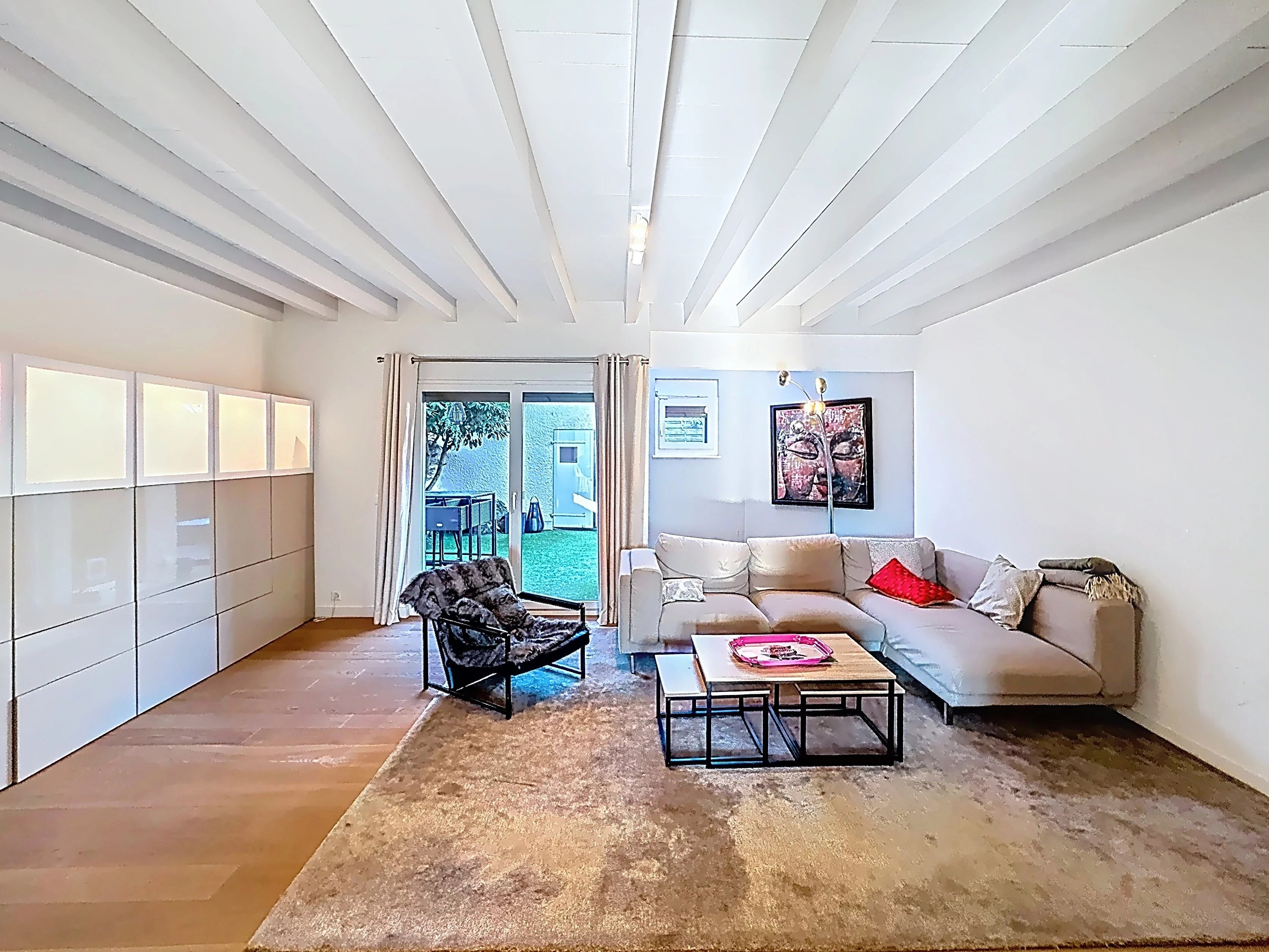 Élégante maison au cœur de Founex avec vue sur le lac