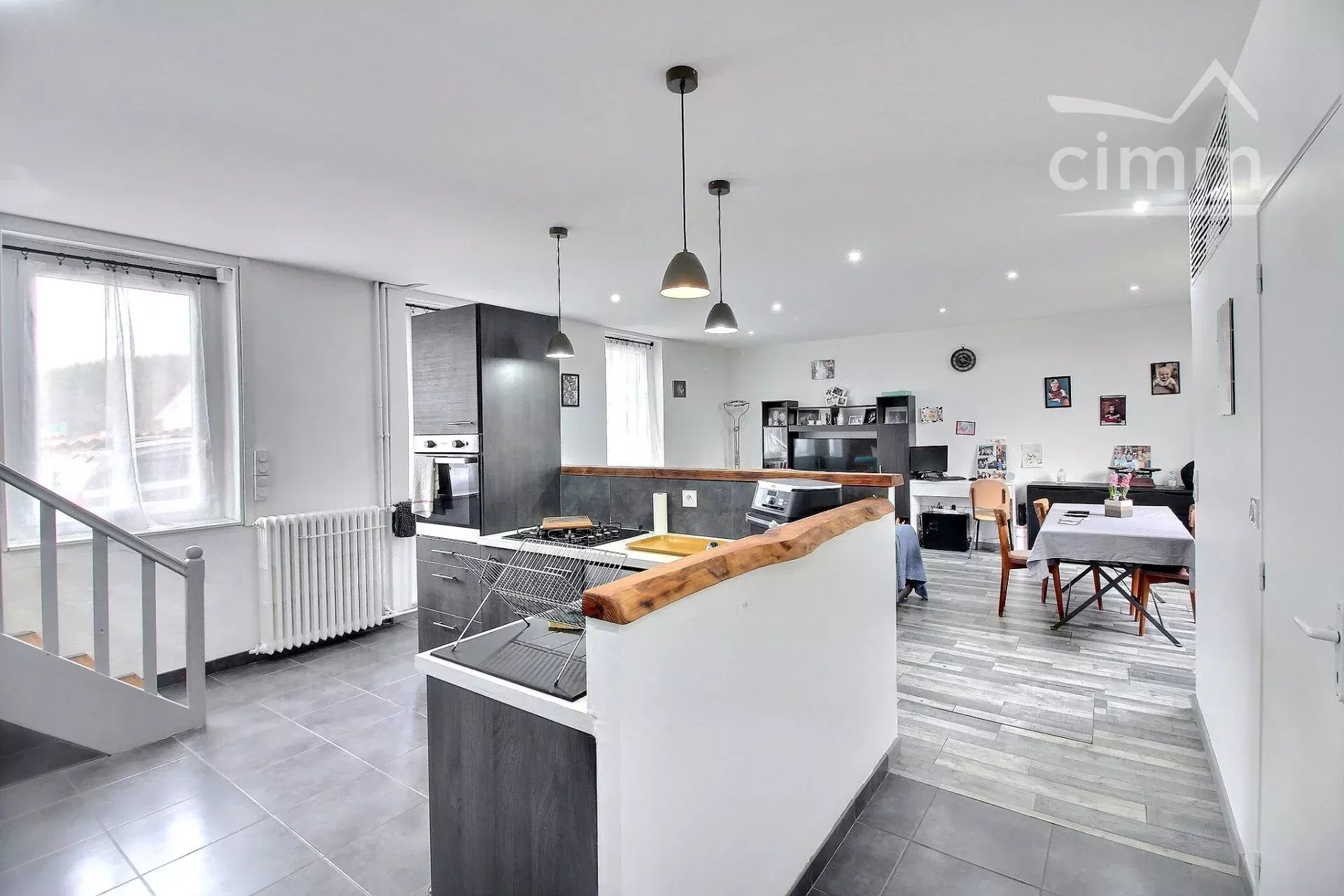 Agence immobilière de 