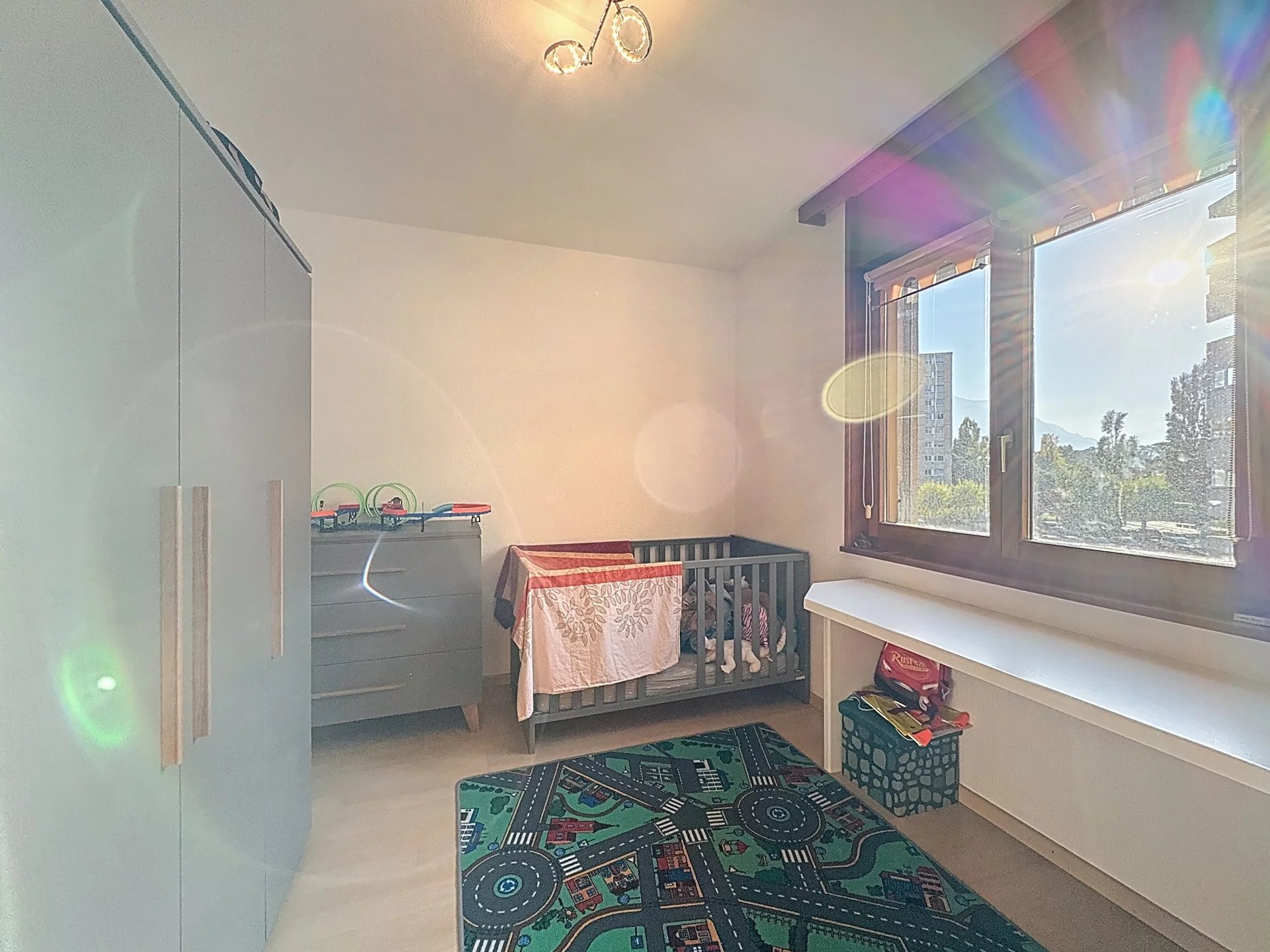 Splendide 4.5 pièces avec carnotzet privé