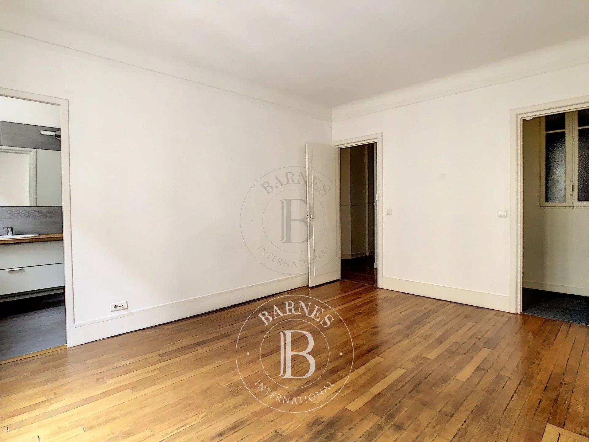 Daire Paris 16ème - picture 10