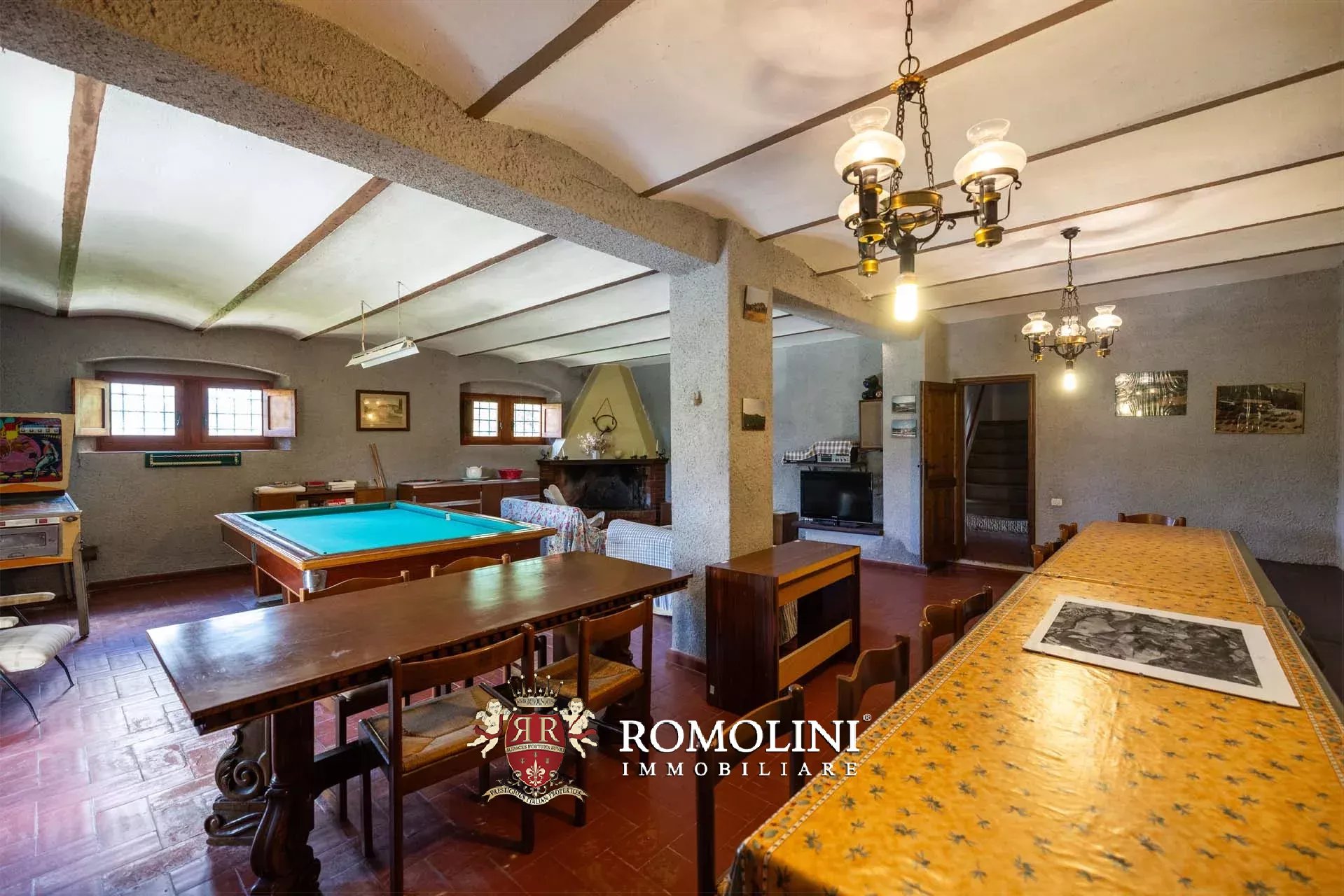 7 Bedroom Villa/Townhouse's Image 6