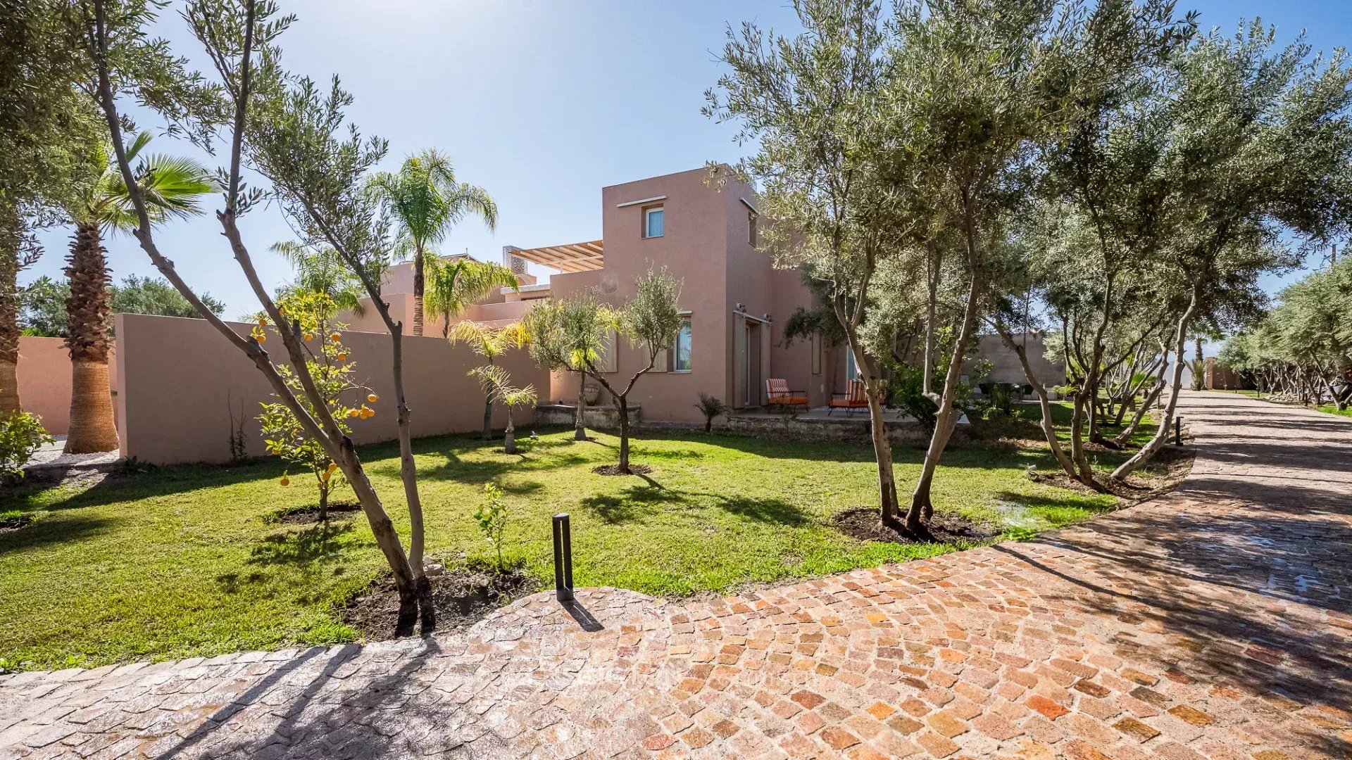 5 Bedroom Villa/Townhouse's Image 35