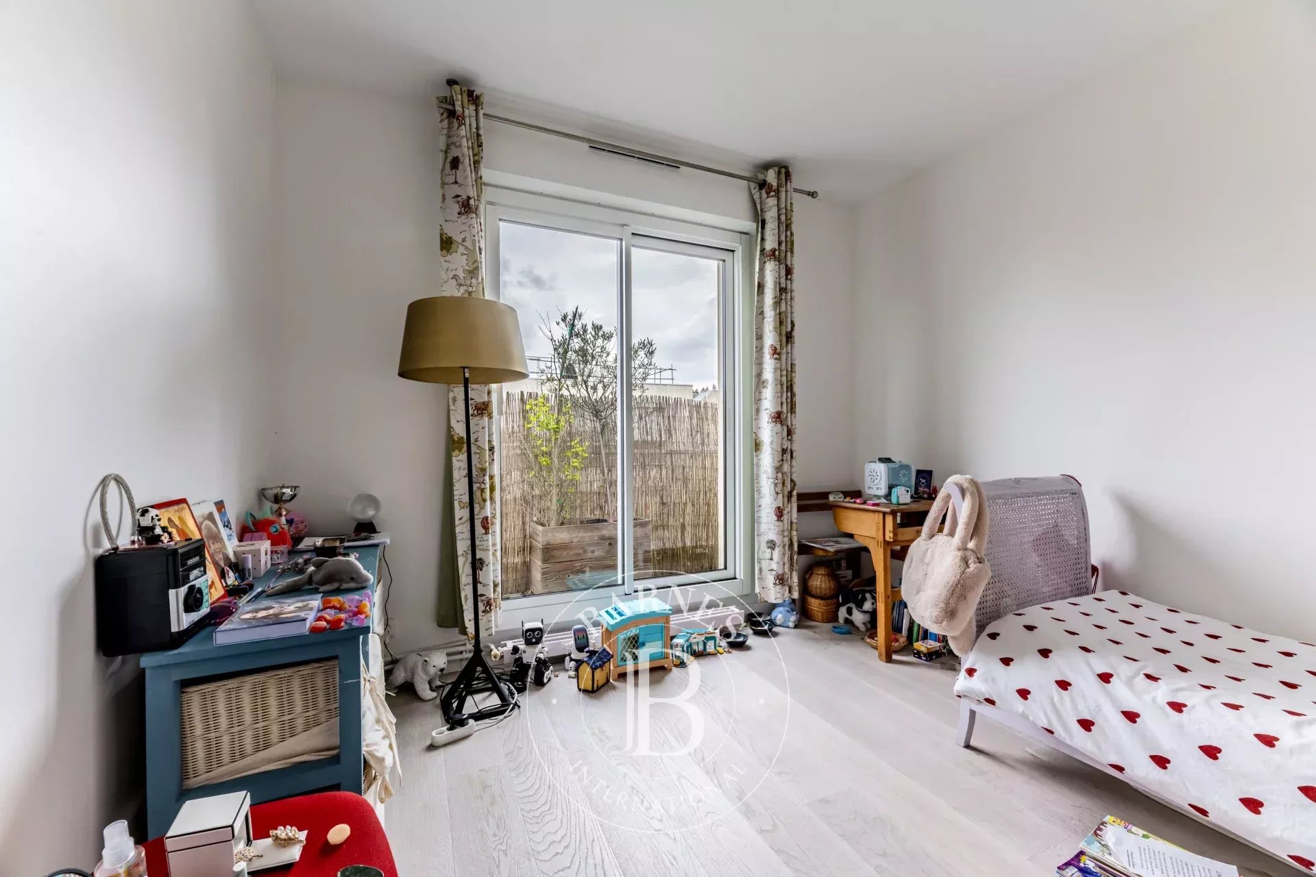 Neuilly-sur-Seine  - Appartement 5 Pi&egrave;ces 3 Chambres - picture 13
