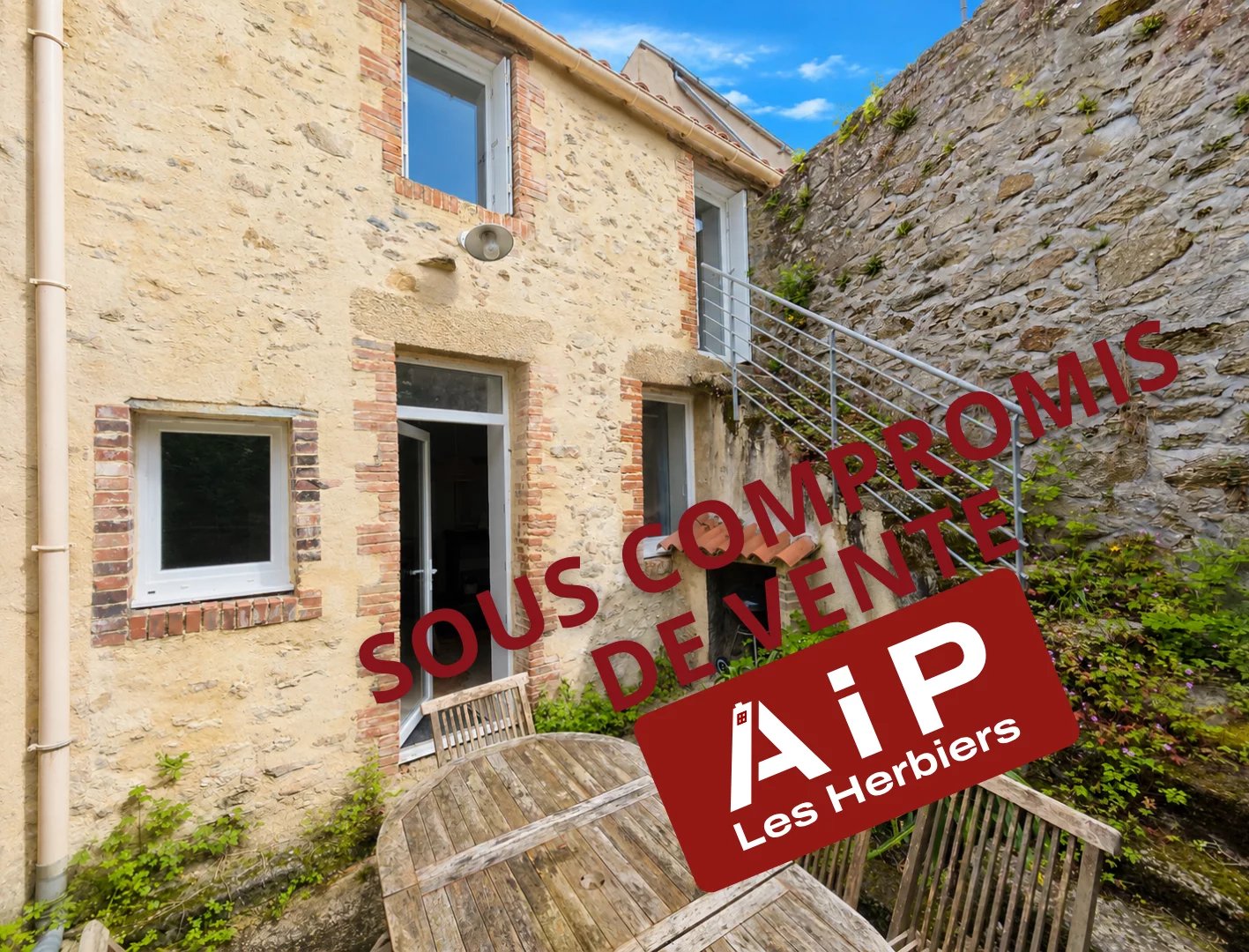 NOUVEAUTE AIP LES HERBIERS - DANS LE BOURG DES EPESSES!