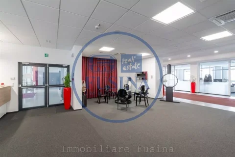 Magazzino---Capannone-in-vendita---Bolzano-9