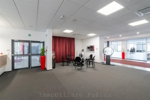 Magazzino---Capannone-in-vendita---Bolzano-9