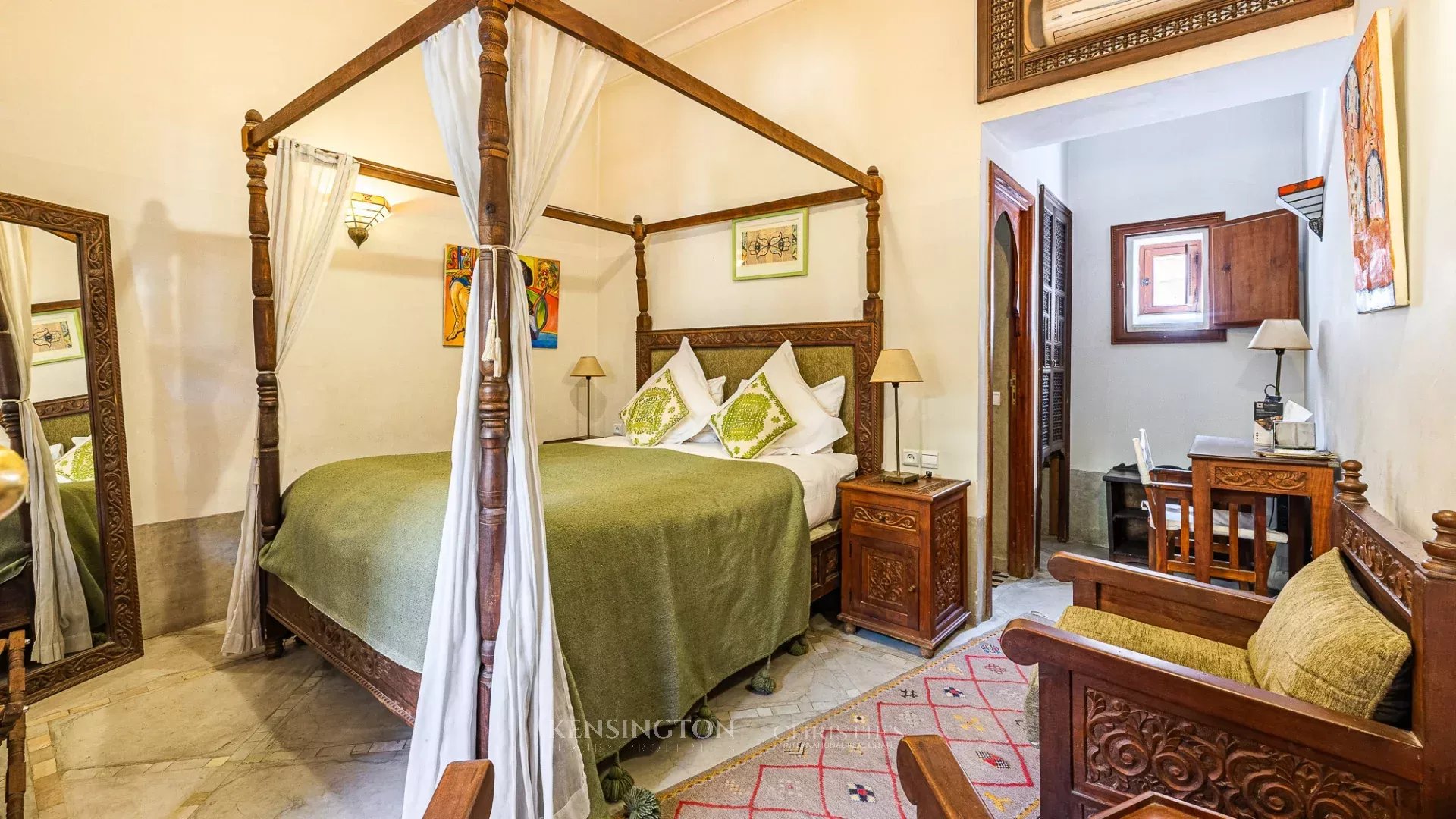 9 Bedroom Villa/Townhouse's Image 21