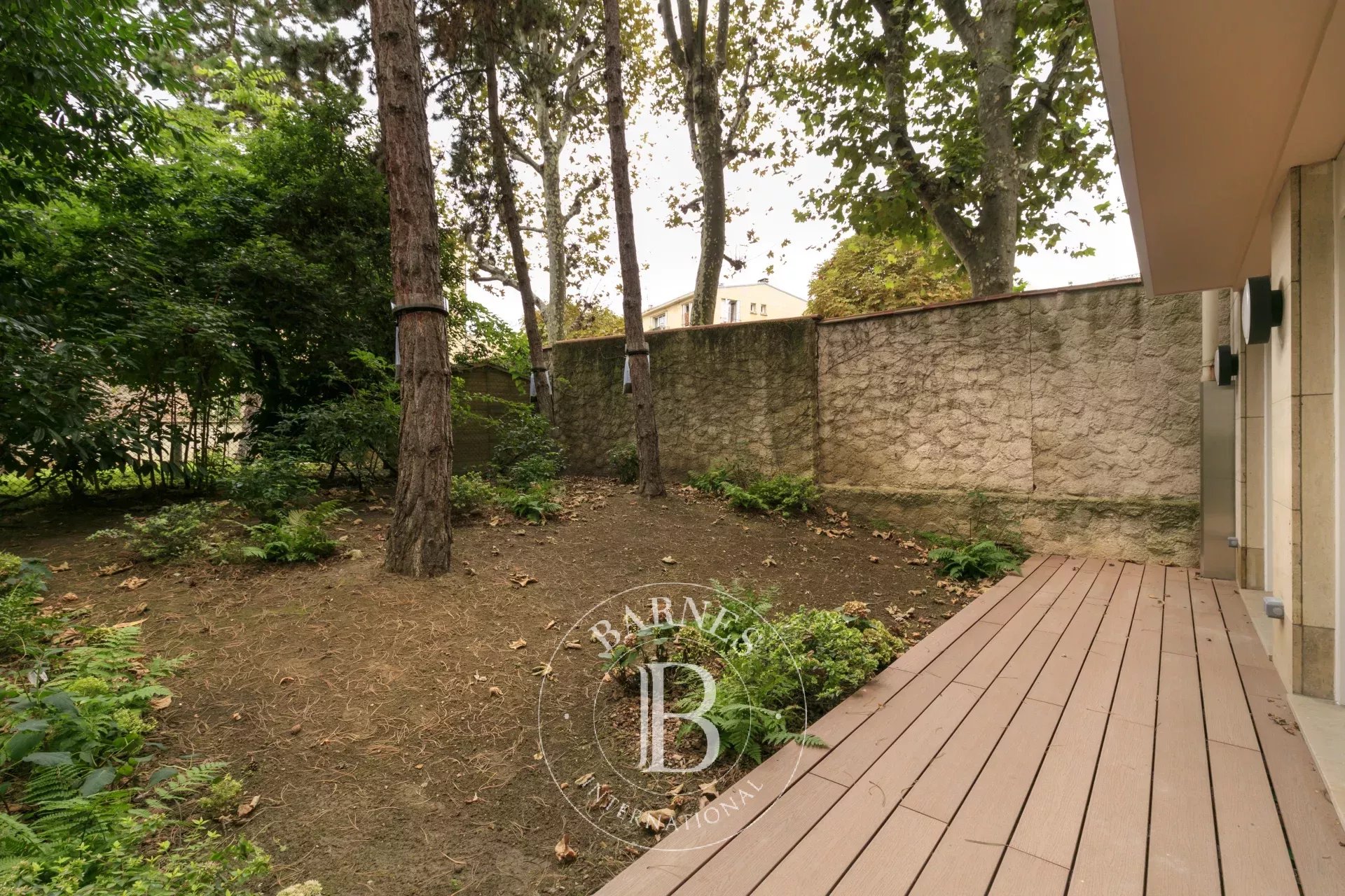 Neuilly - Inkermann - Garden Level - 3 Bedroom Dual-Aspect Apartment - picture 10