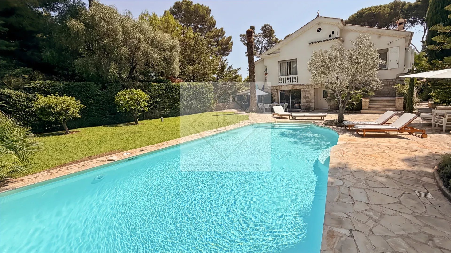 Magnifique villa rénovée au cœur du Cap d’Antibes — photo 3