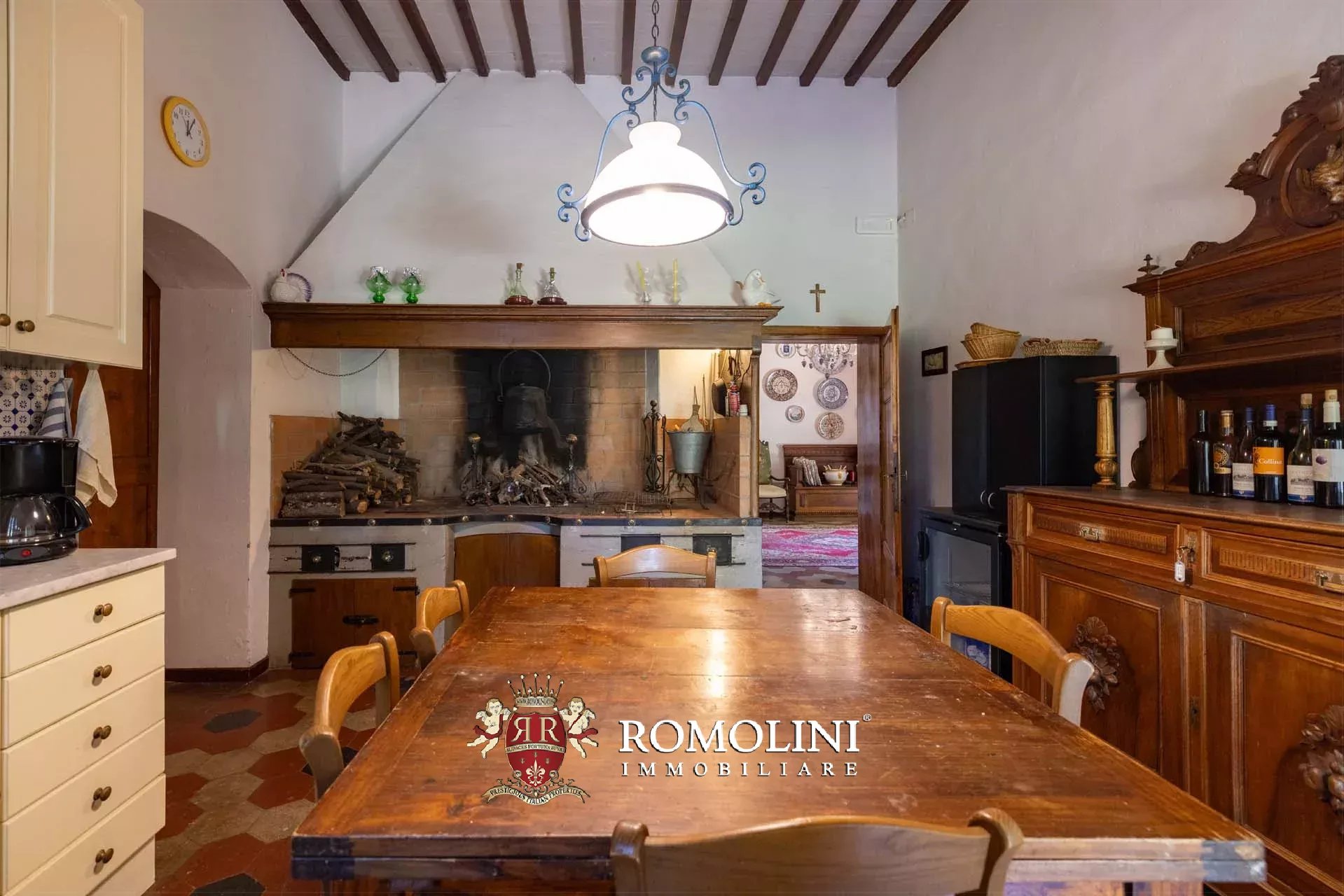 30 Bedroom Vineyard's Image 38
