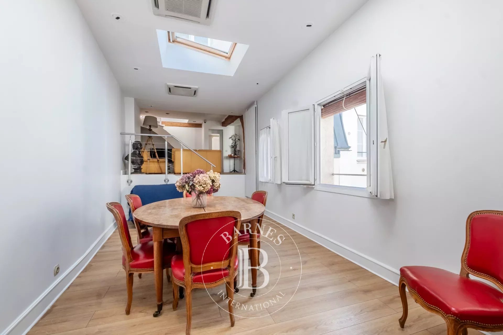 Daire Paris 7ème - picture 12