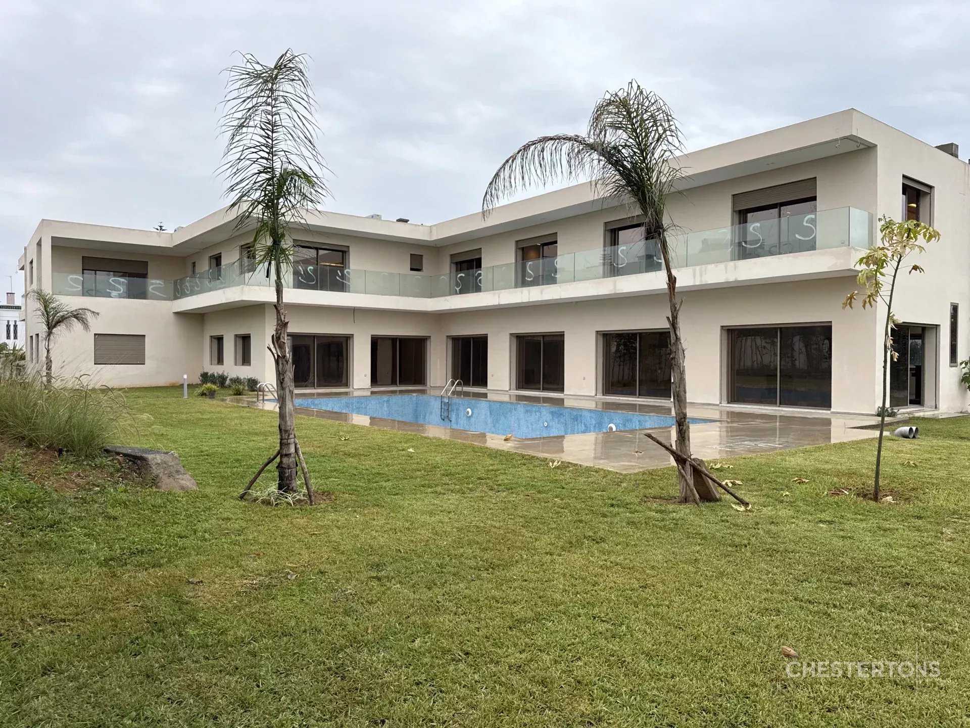 Image of Villa - 8 Bedrooms for Sale in Rabat-Rabat-Morocco, Image 2