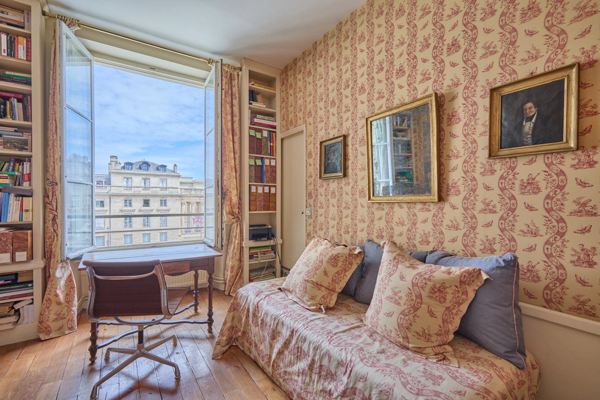 2 Bedroom Apartment/Flat's Image 10