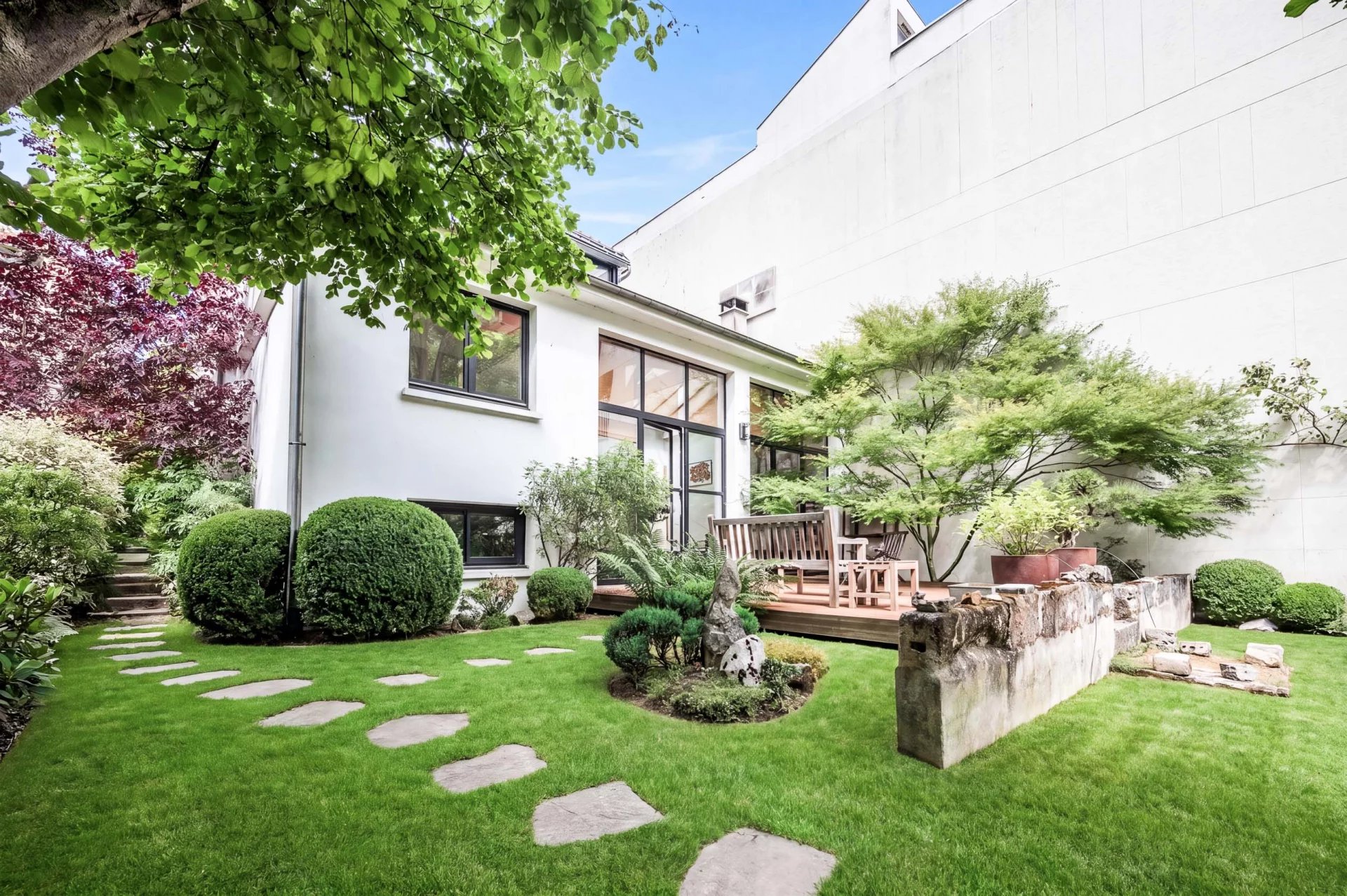 Agence immobilière de 