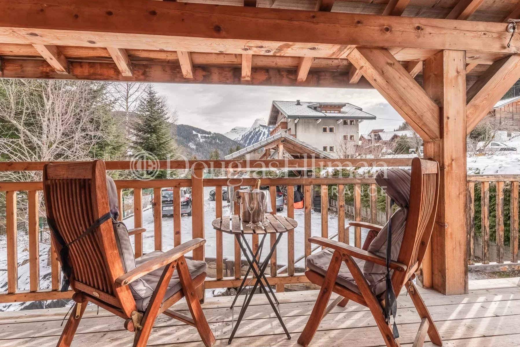 MORZINE – Grand chalet de 8 chambres à Morzine - Image nᵒ2