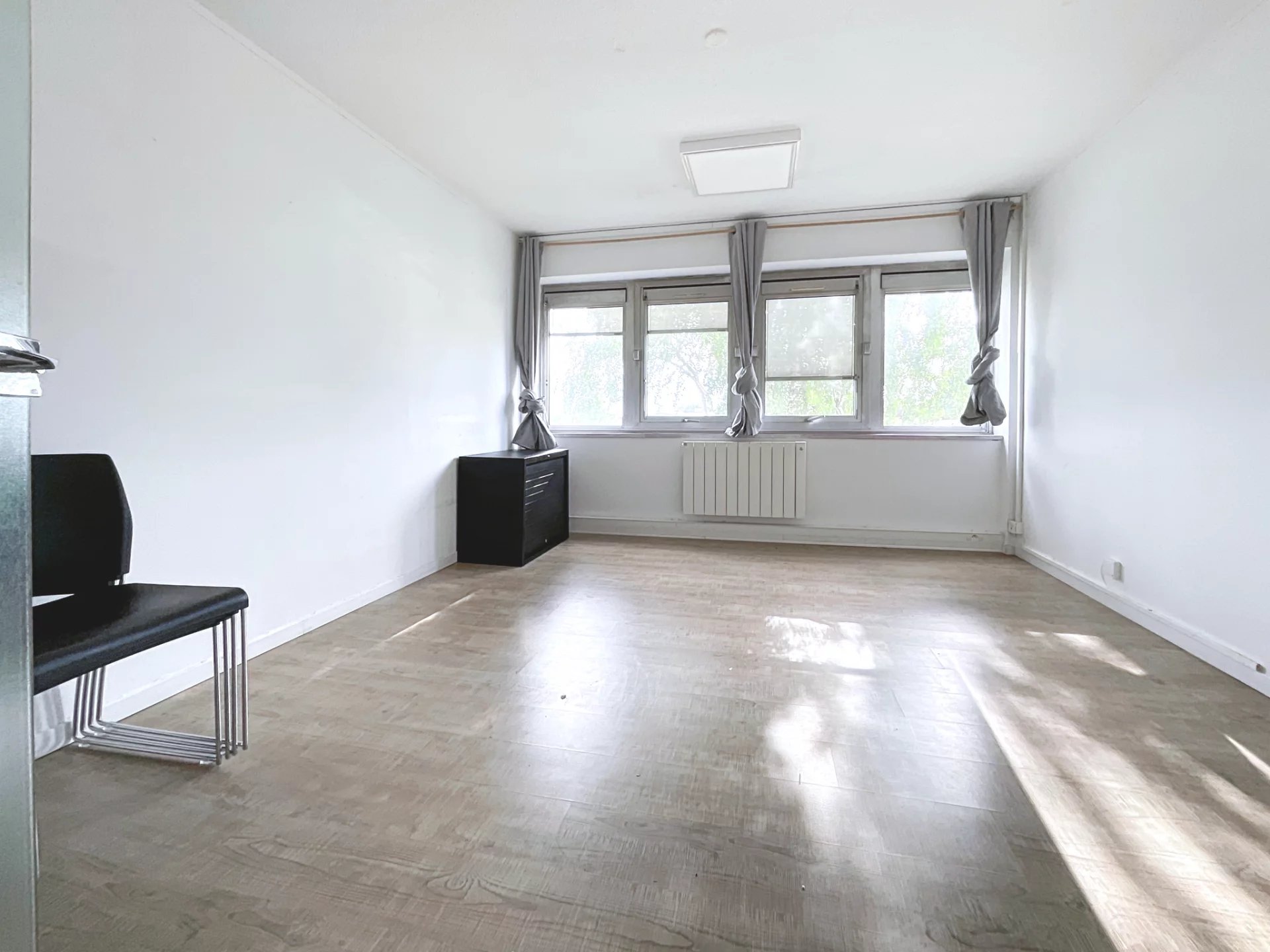 Bureau - 16 m2 - Meaux - Toutes charges comprises