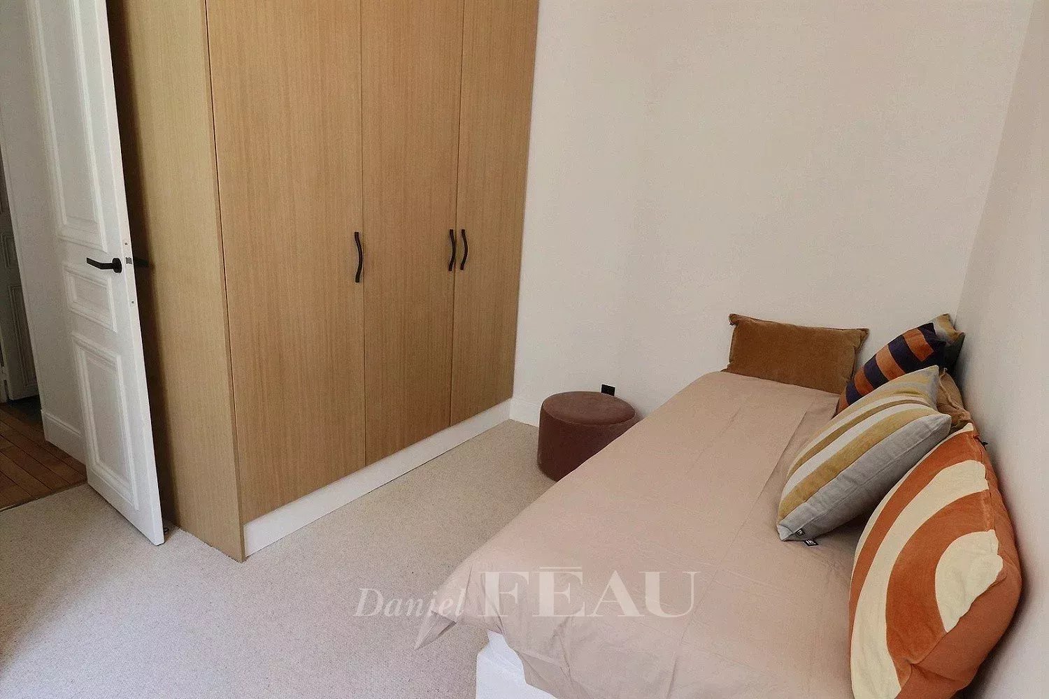 Rental Apartment Paris 8th