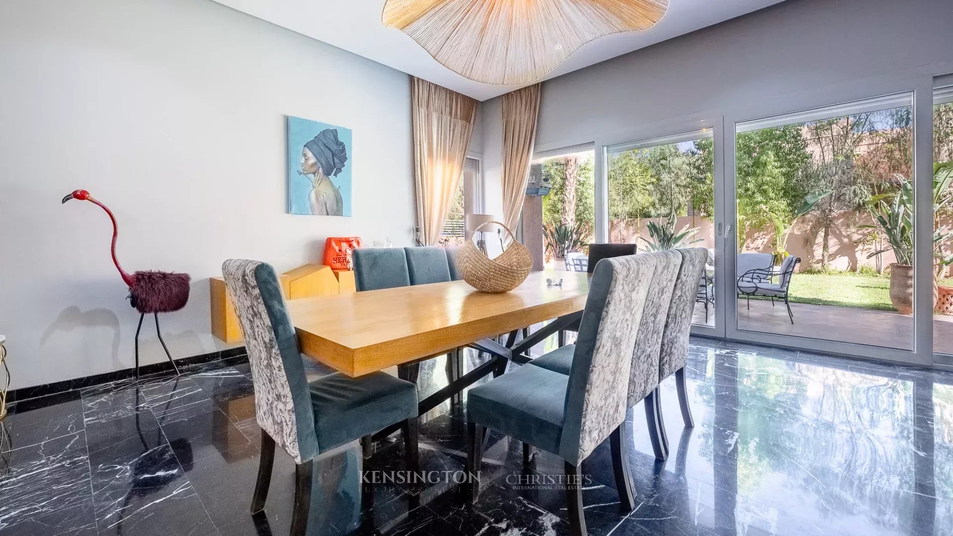 4 Bedroom Villa/Townhouse's Image 3