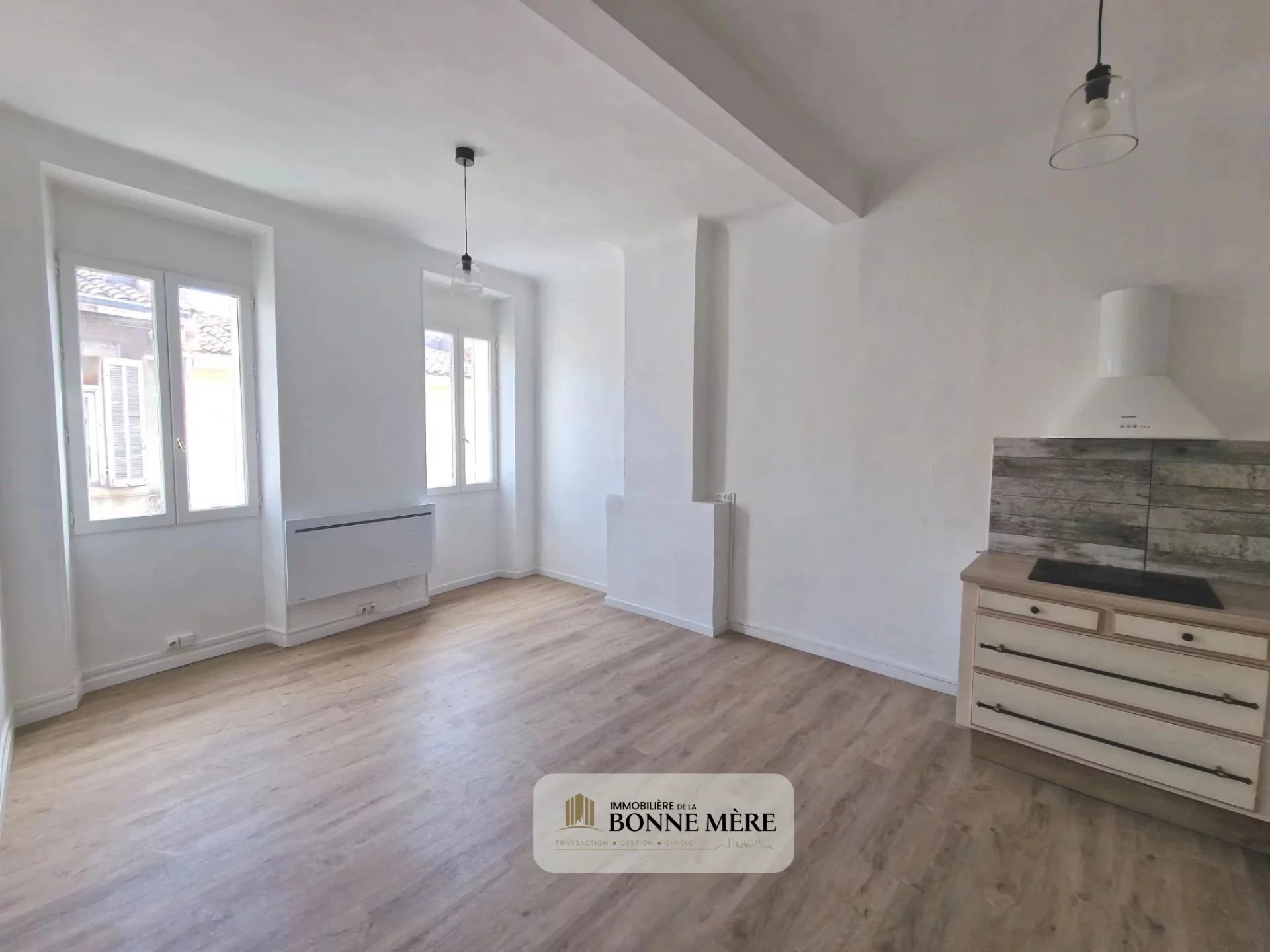 Sale Apartment Marseille 3ème