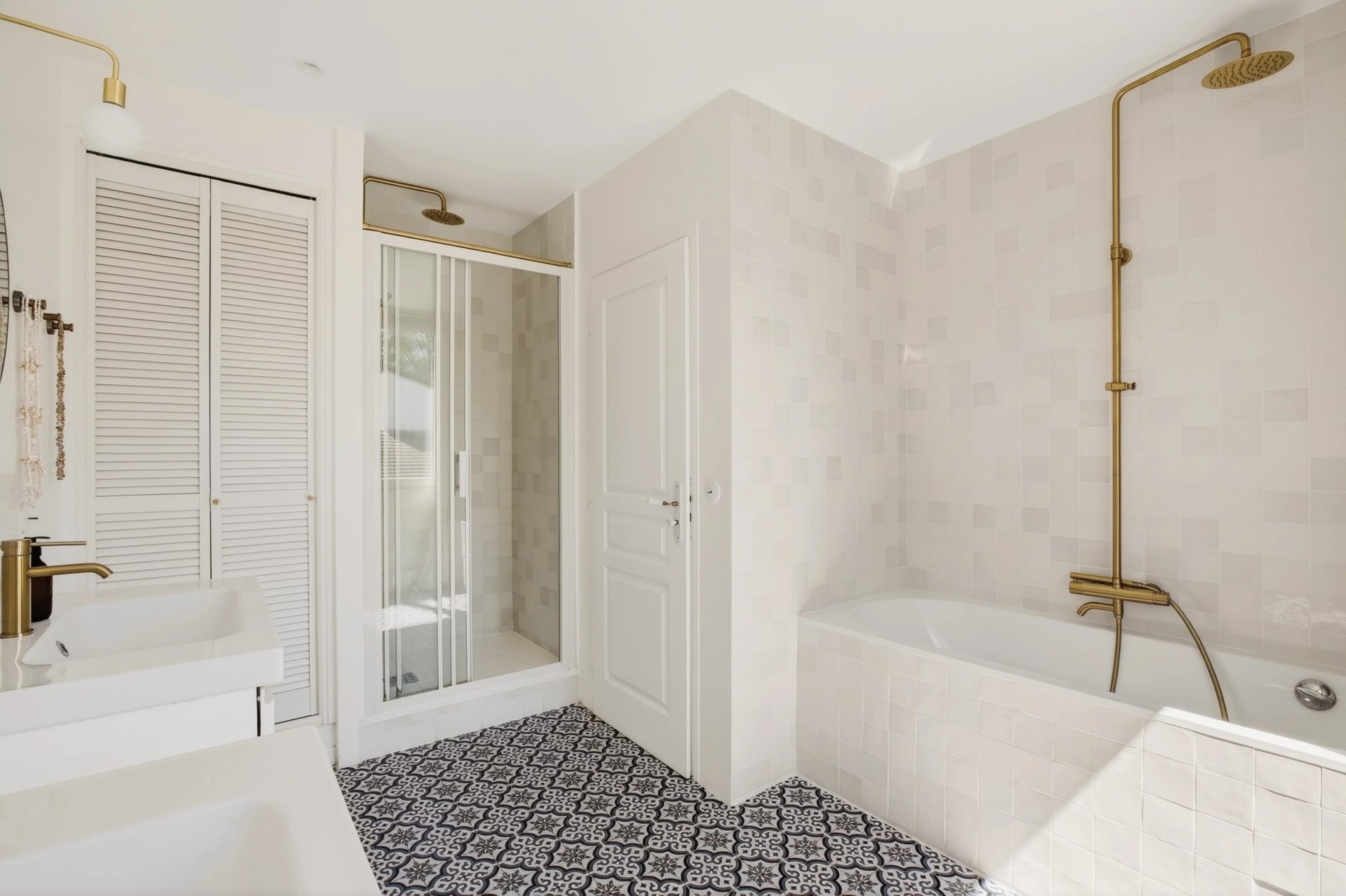5 Bedroom Villa/Townhouse's Image 9