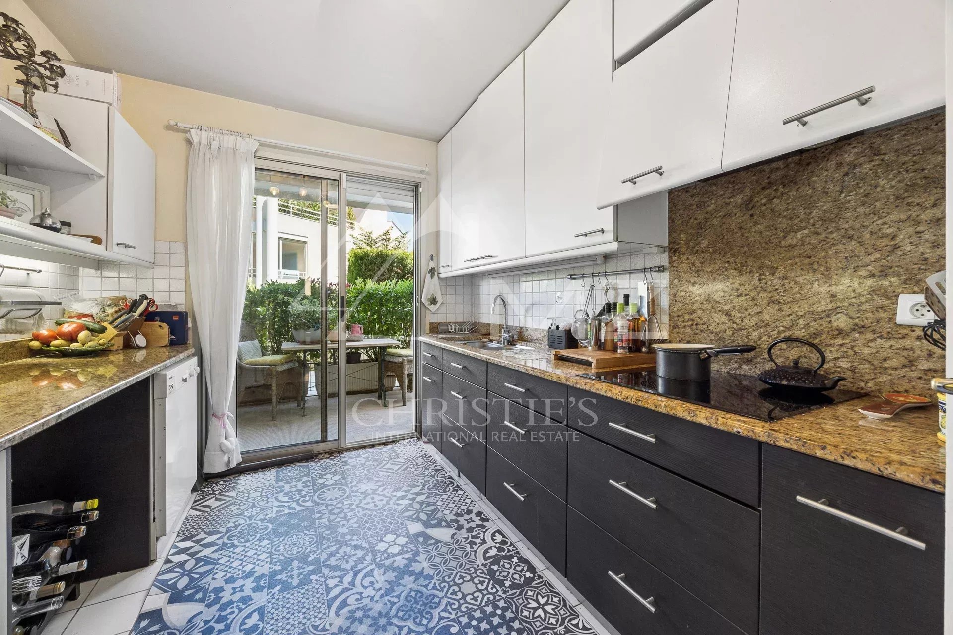 2 Bedroom Apartment/Flat's Image 5