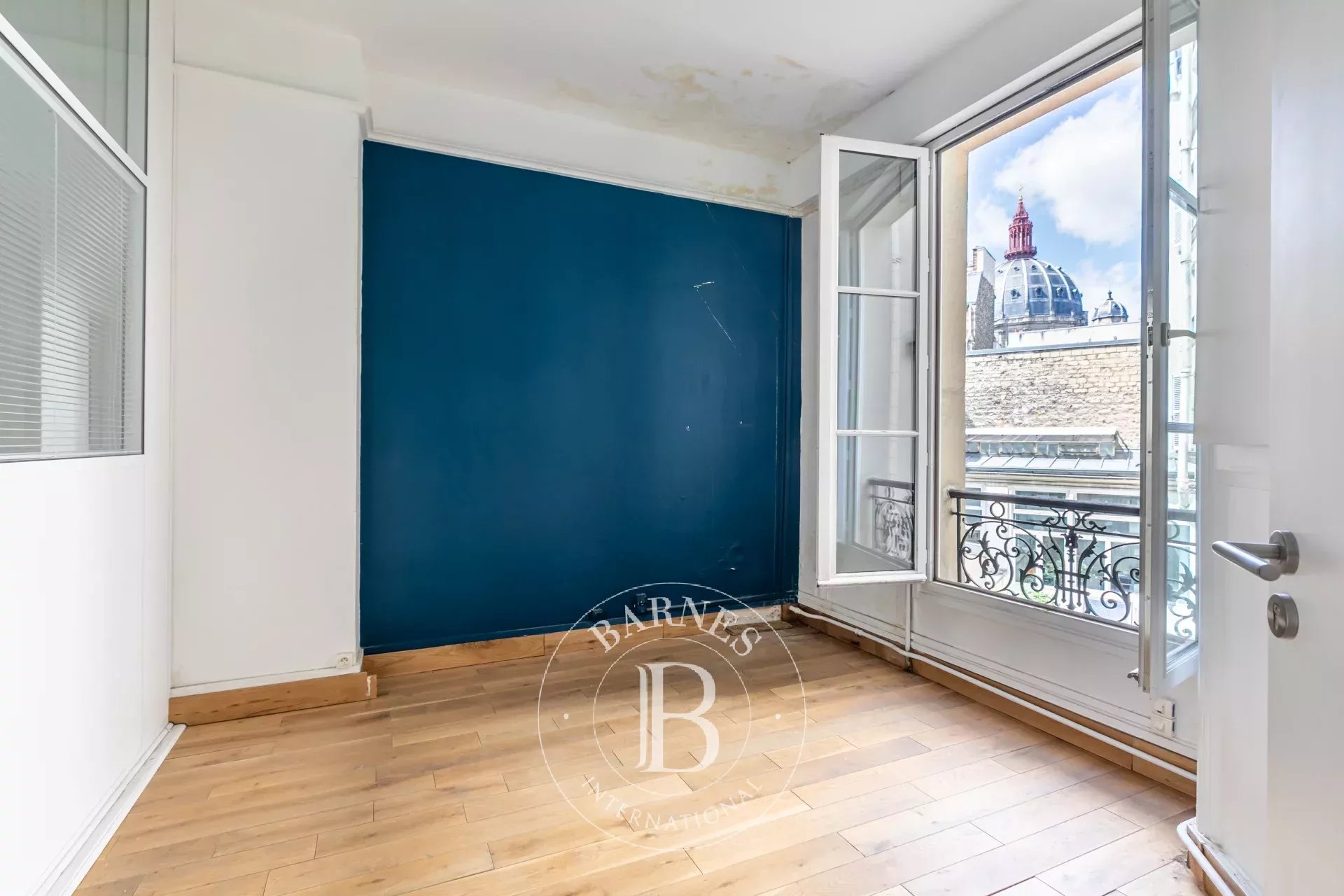 Daire Paris 8ème - picture 15