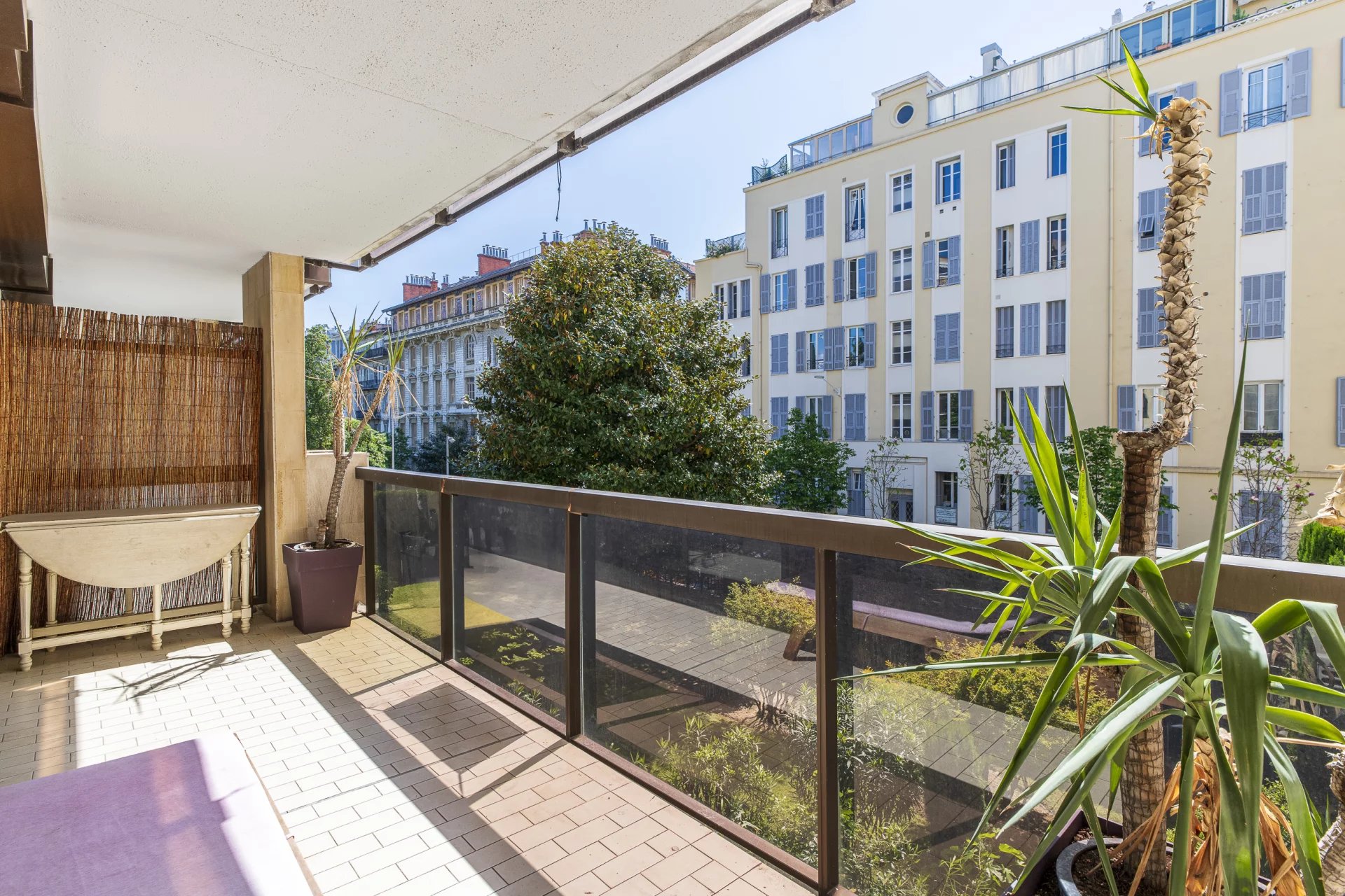 Agence immobilière de JOHN ROYCE