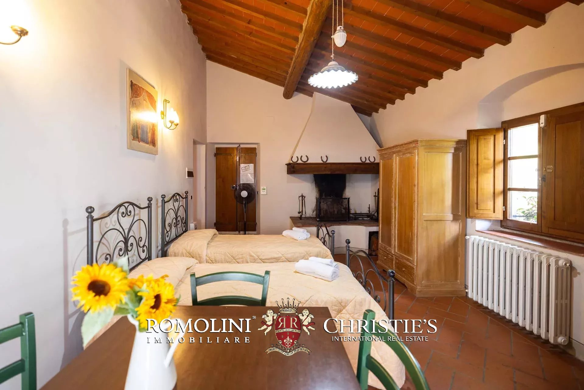 15 Bedroom Villa/Townhouse's Image 44
