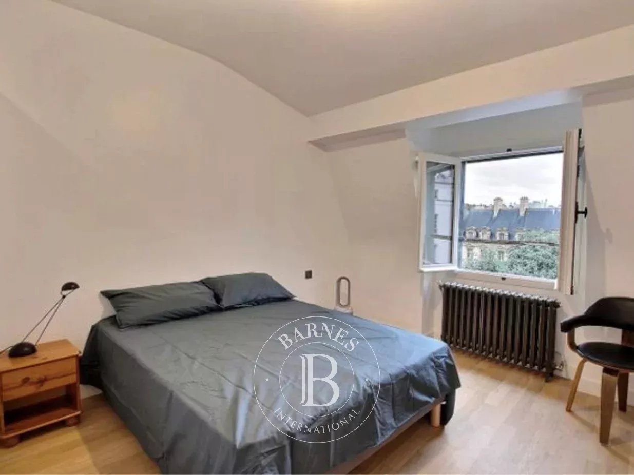 Daire Paris 4ème - picture 16