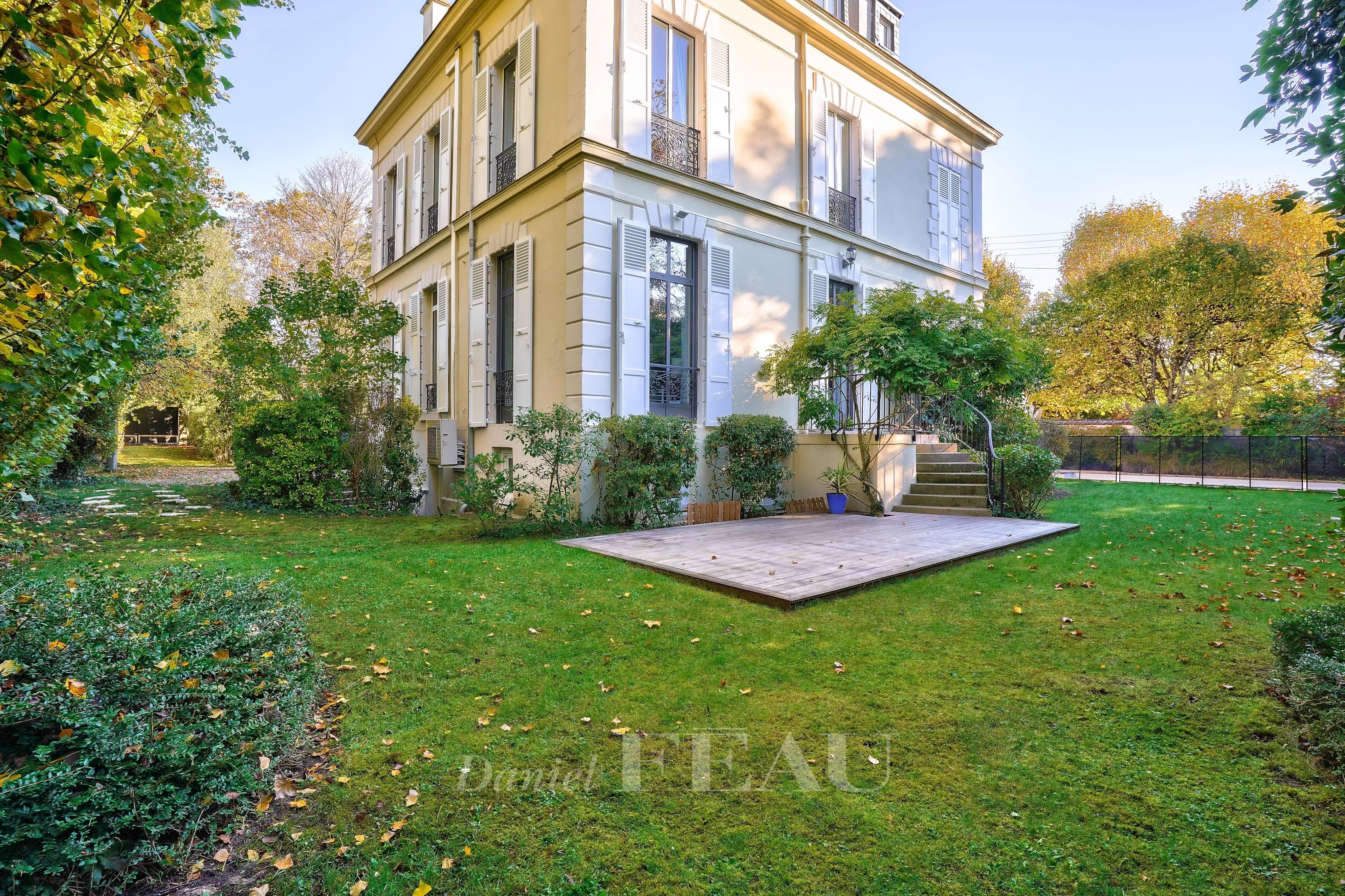 Rental House Le Vésinet