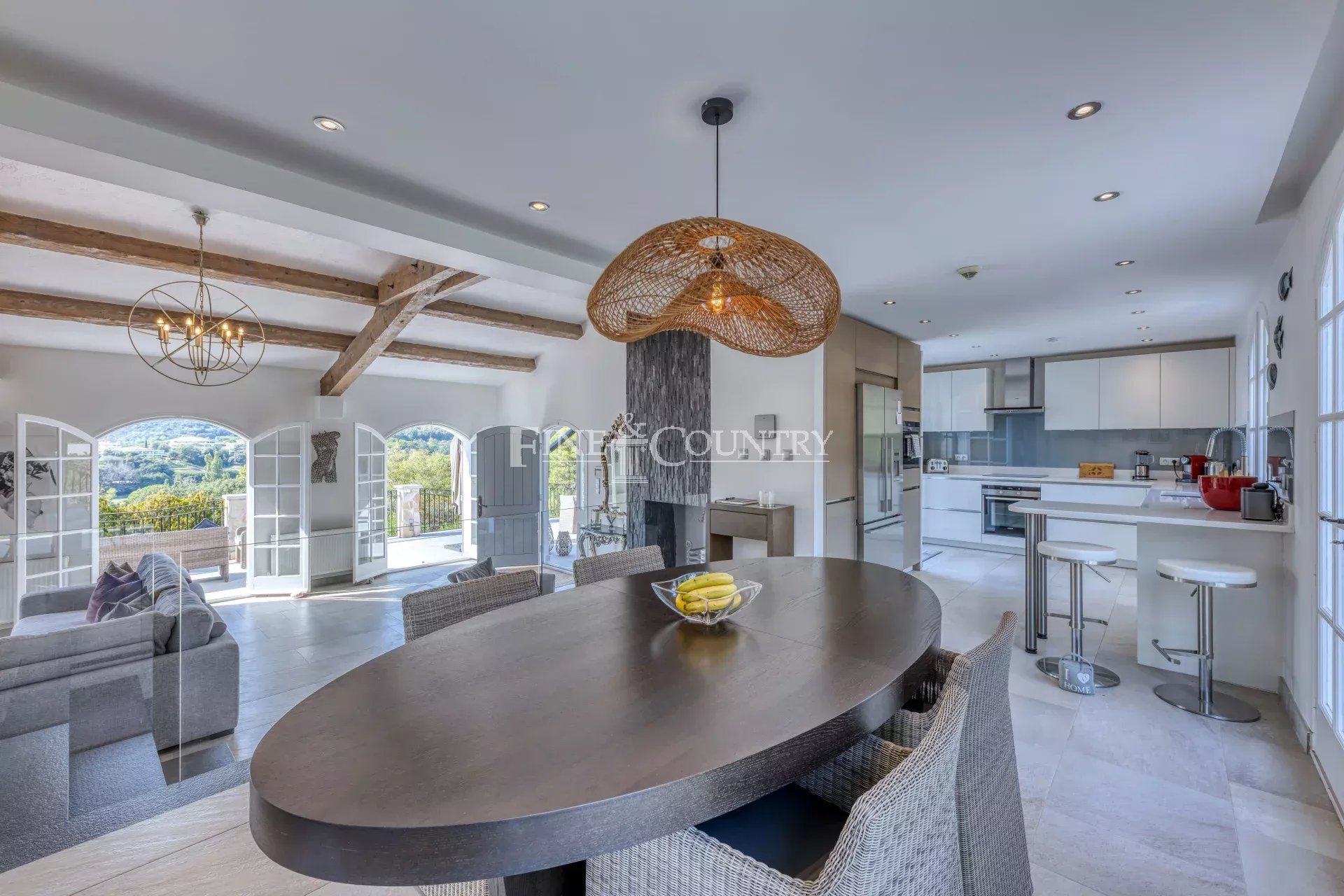 Photo of Villa for sale in Mandelieu with swimming pool and panoramic viewsl