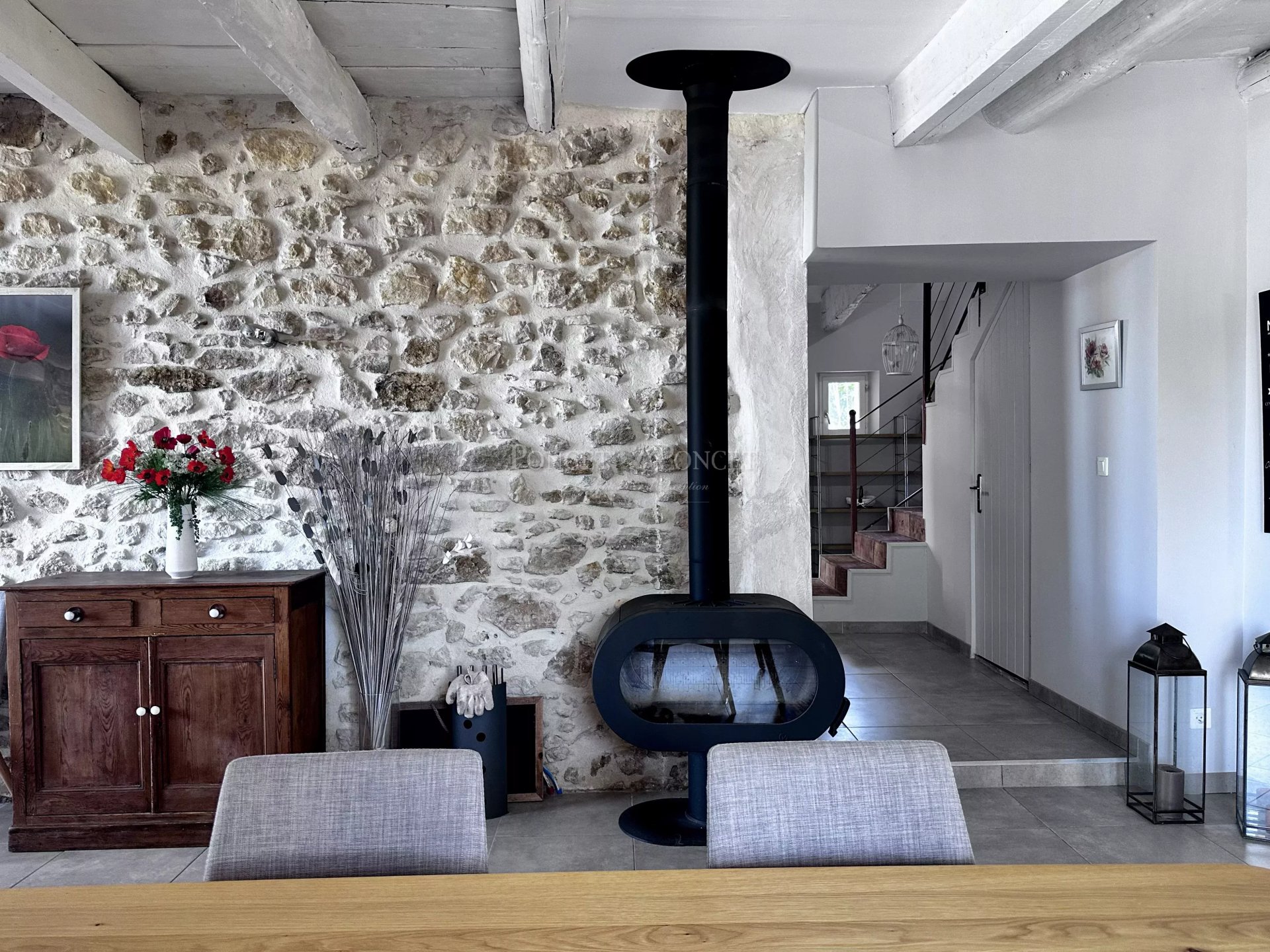 10 Bedroom Villa/Townhouse's Image 20