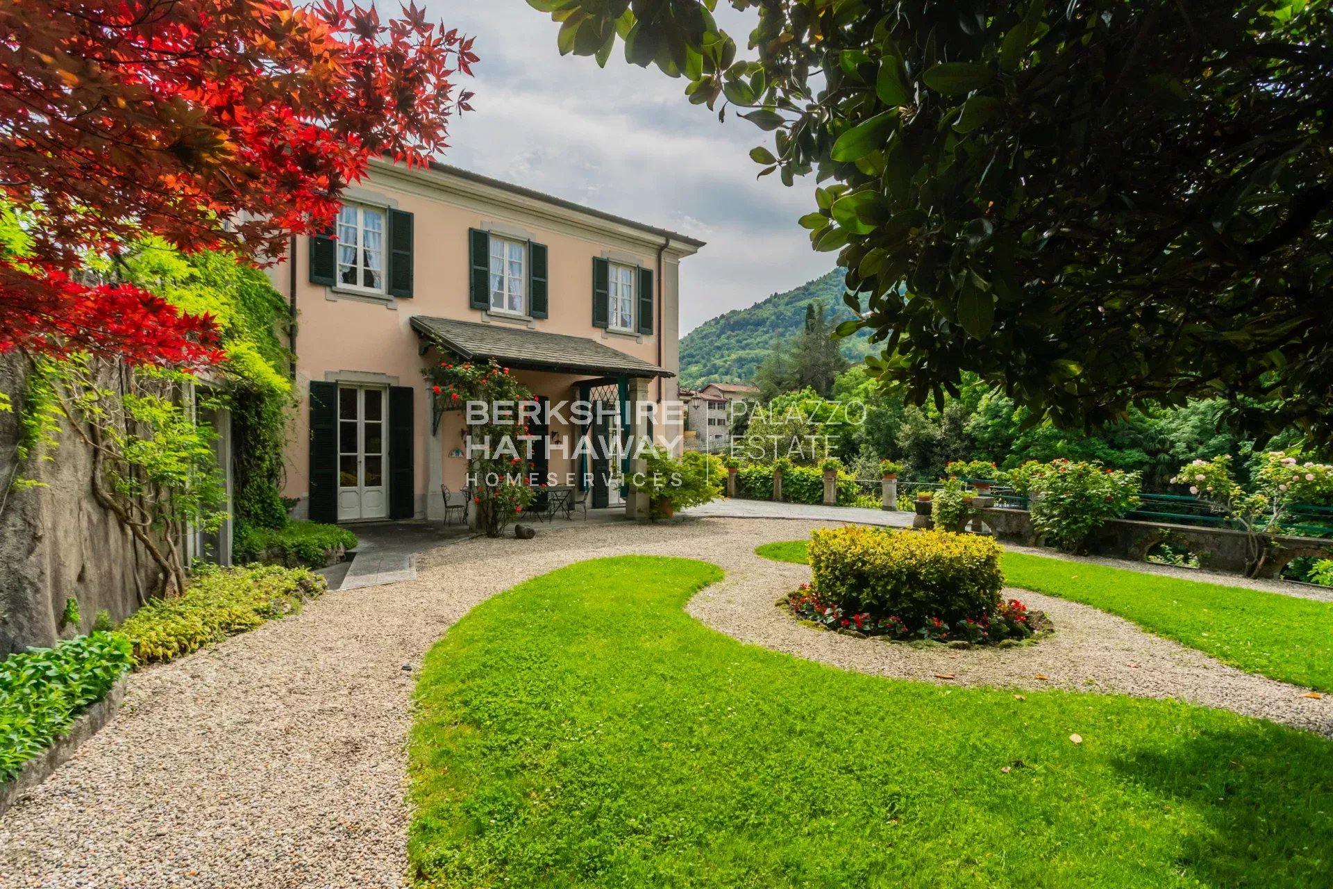 Villa in Bellagio - Image 2