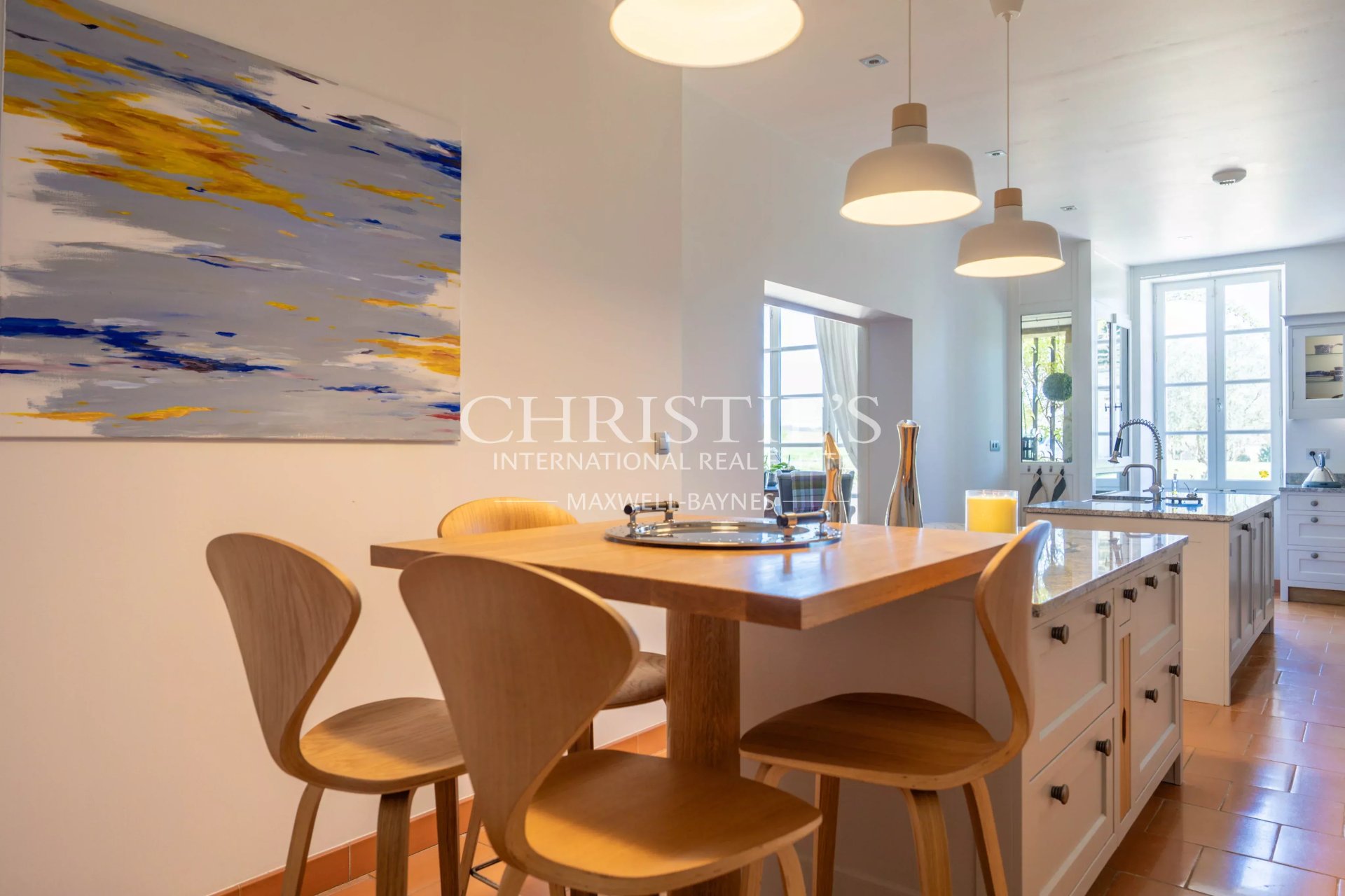9 Bedroom Villa/Townhouse's Image 7