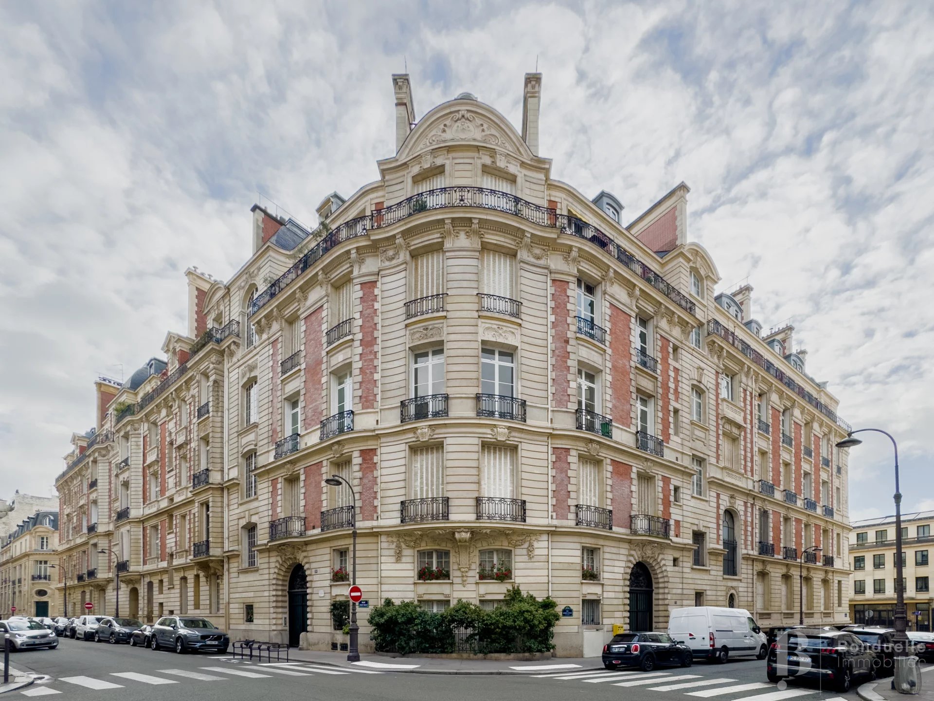 Sale Apartment Paris 16th Muette