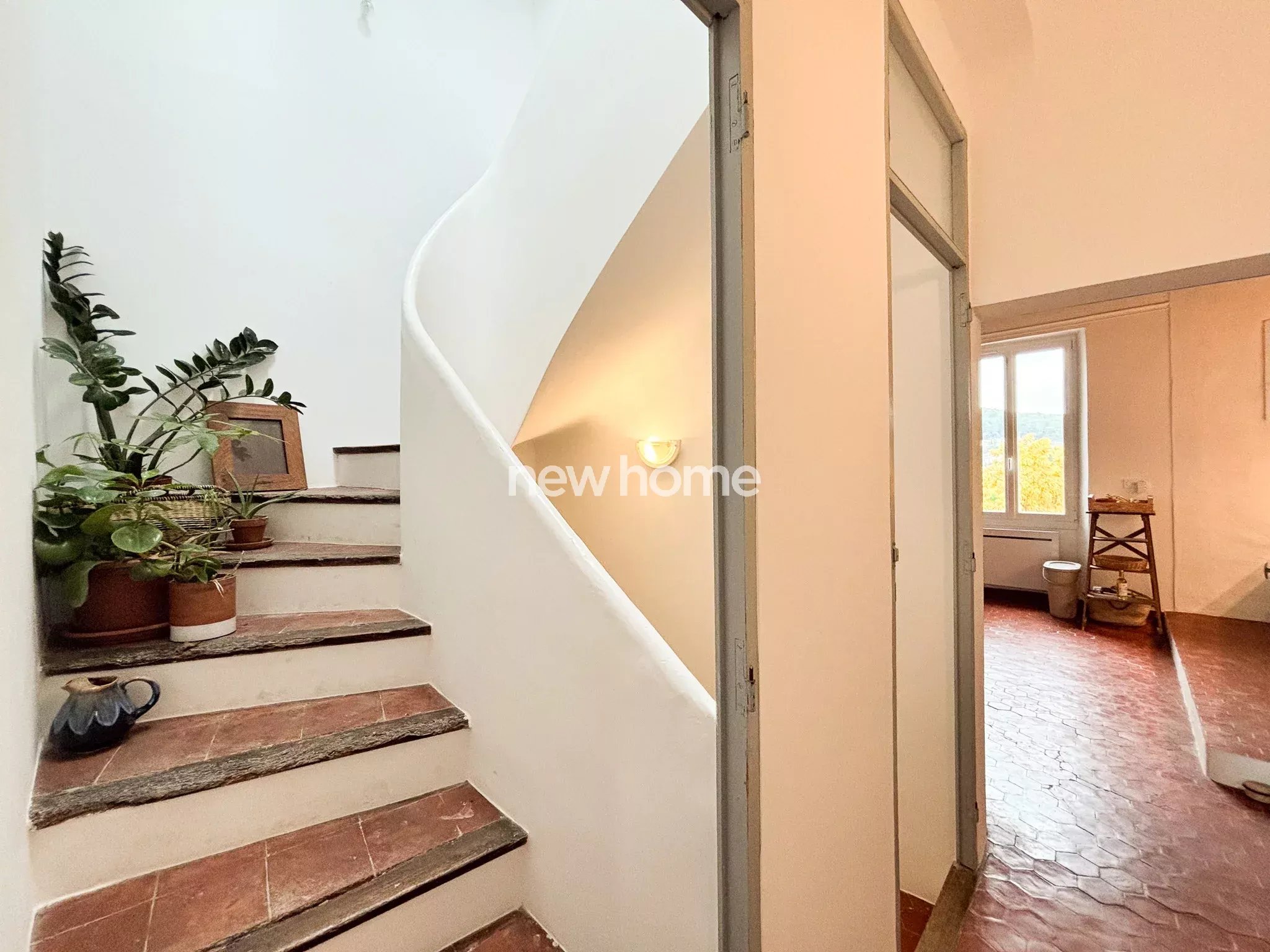 Maison de village authentique au coeur du village de Lorgues