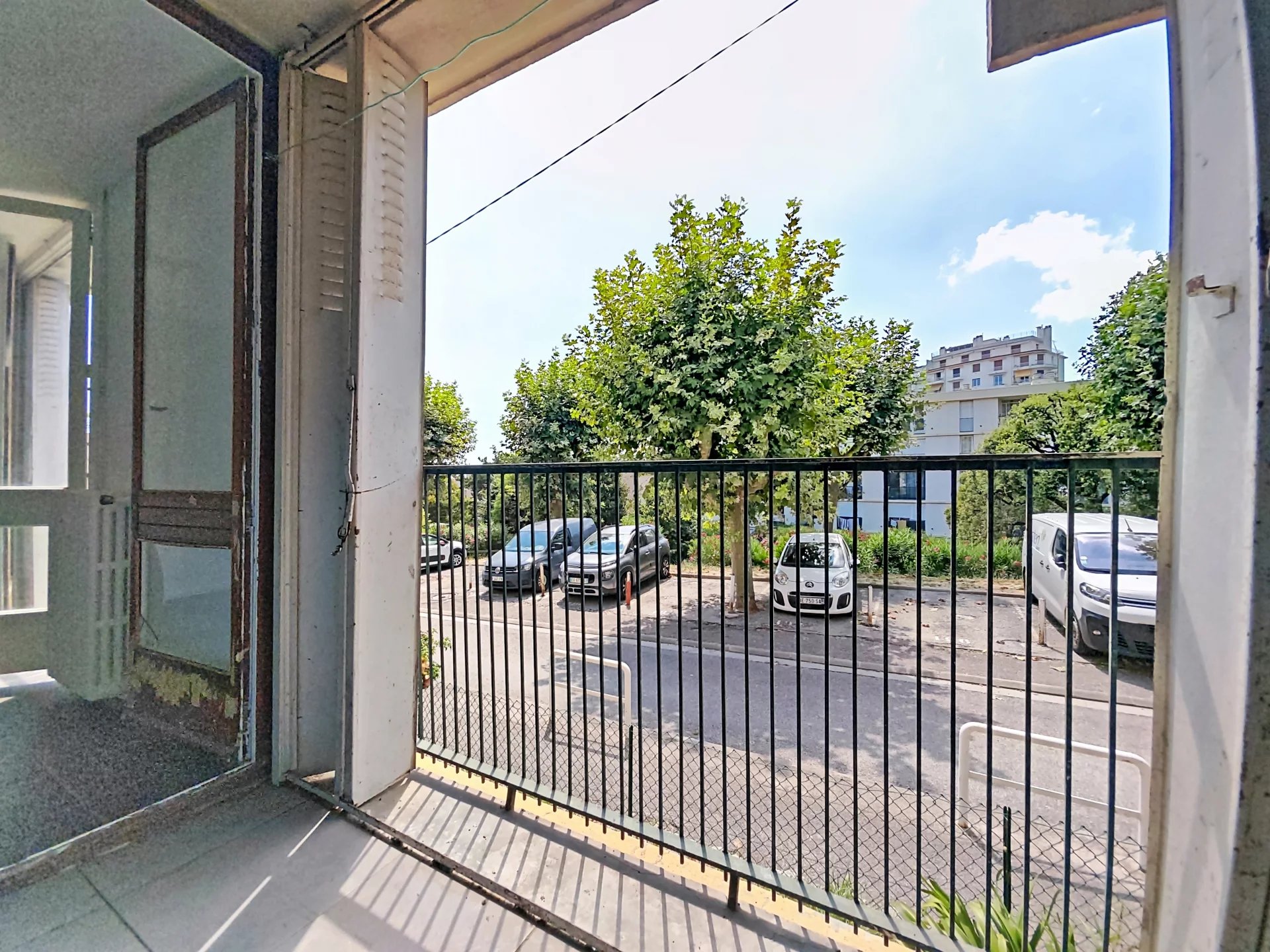 NICE-LE RAY/BAUDELAIRE 2 PIECES LOGGIA PARKING