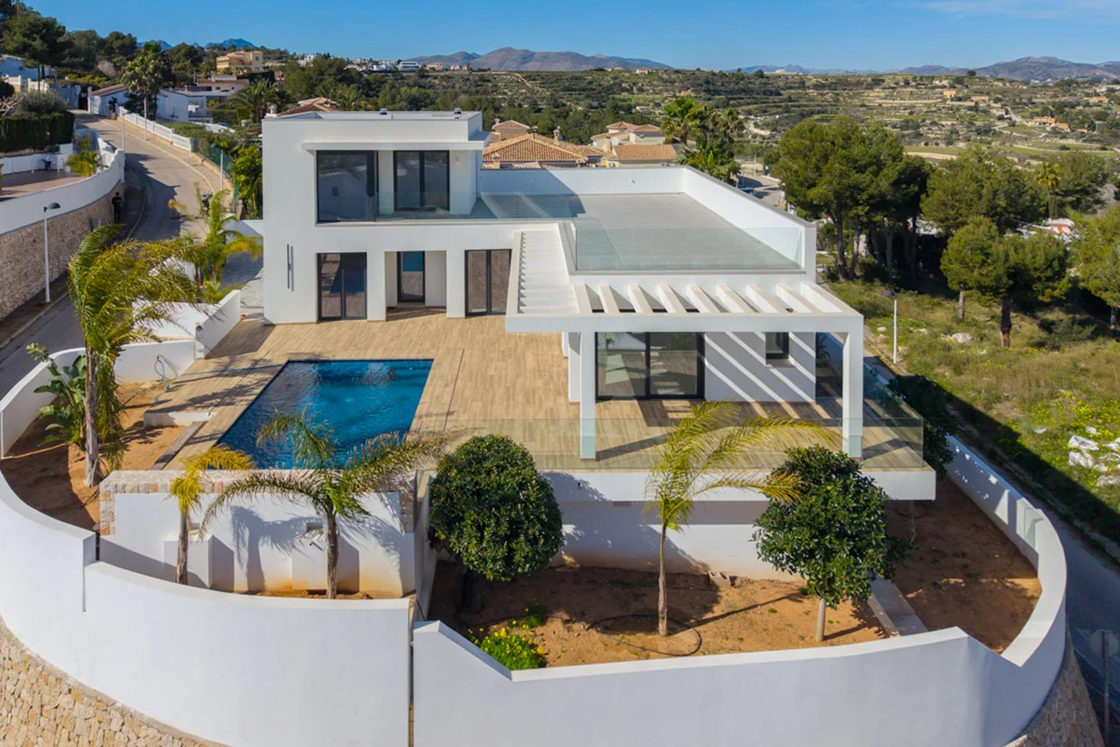 Villa neuve de luxe avec vue panoramique à 360° à vendre à Moraira