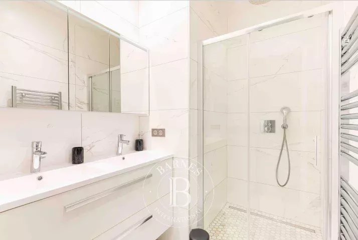 Daire Paris 9ème - picture 5