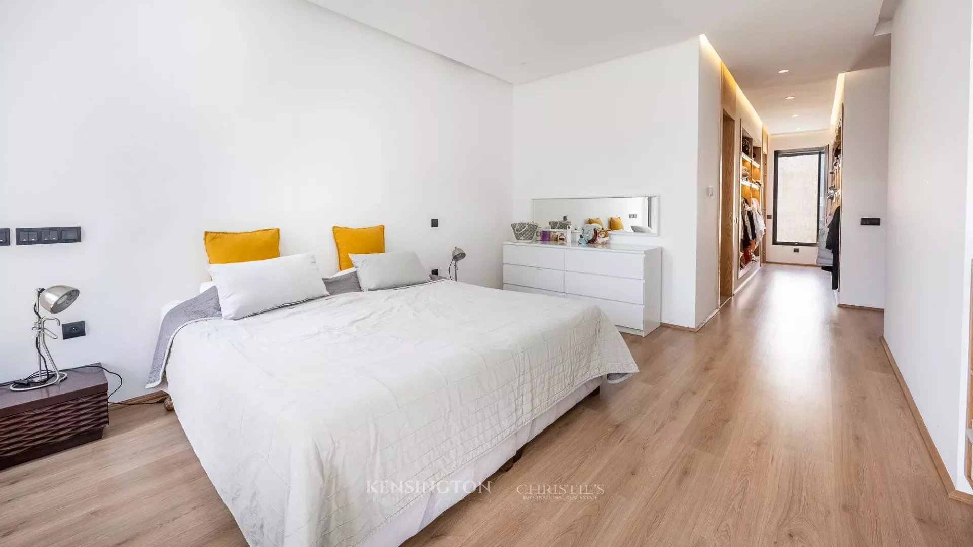 3 Bedroom Villa/Townhouse's Image 11