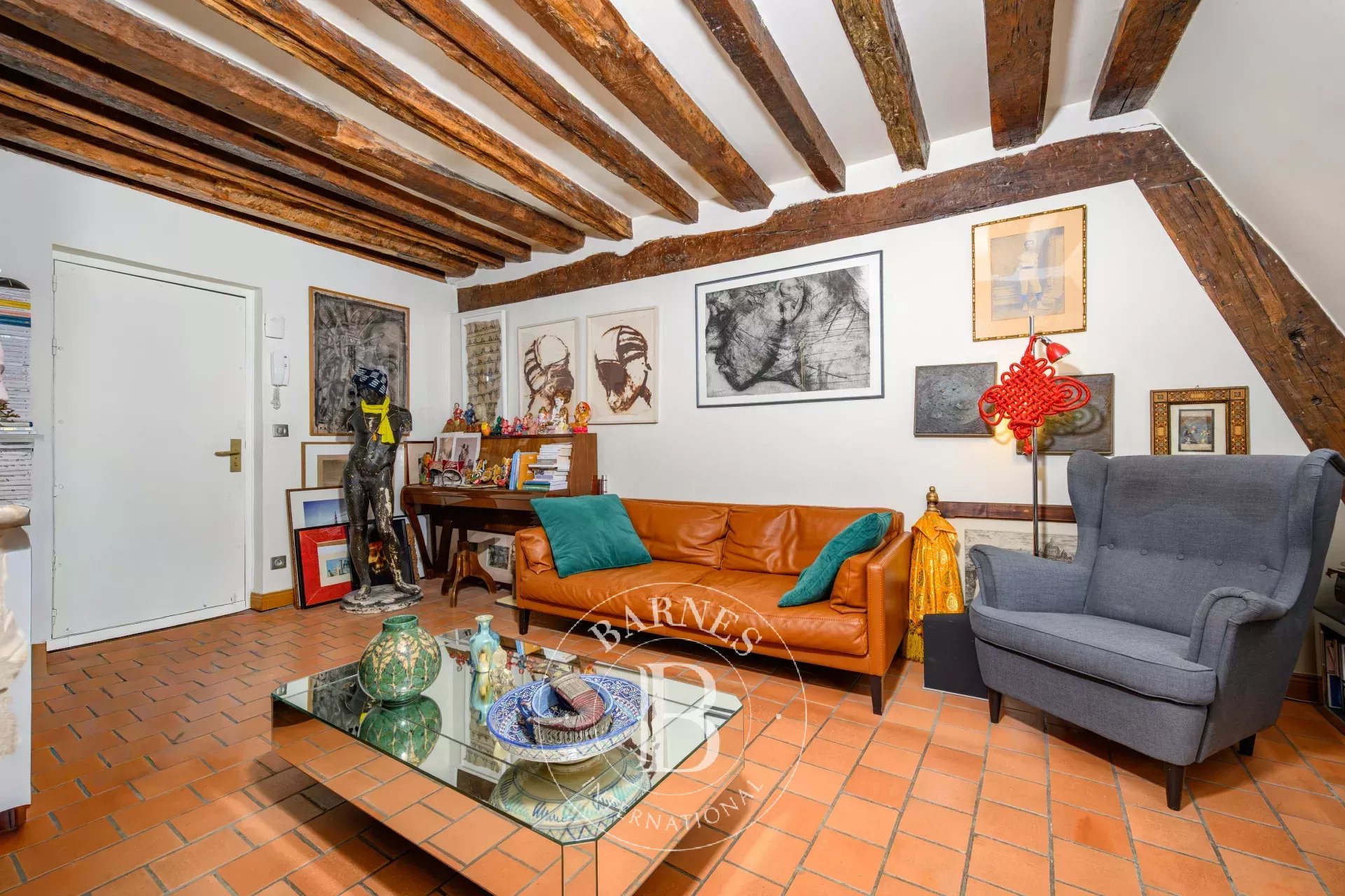 Daire Paris 3ème - picture 4