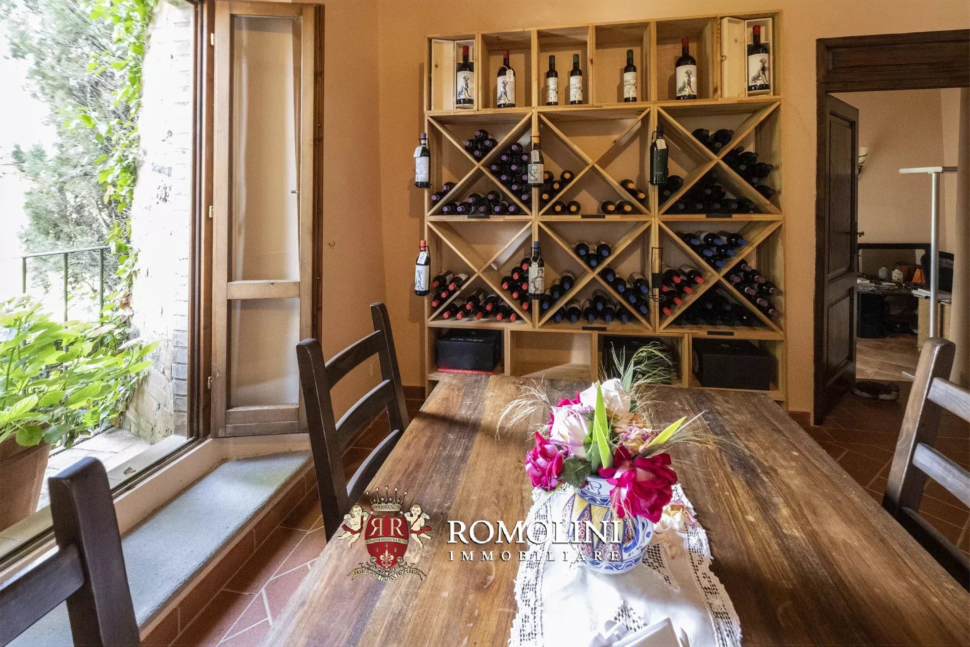 7 Bedroom Vineyard's Image 39