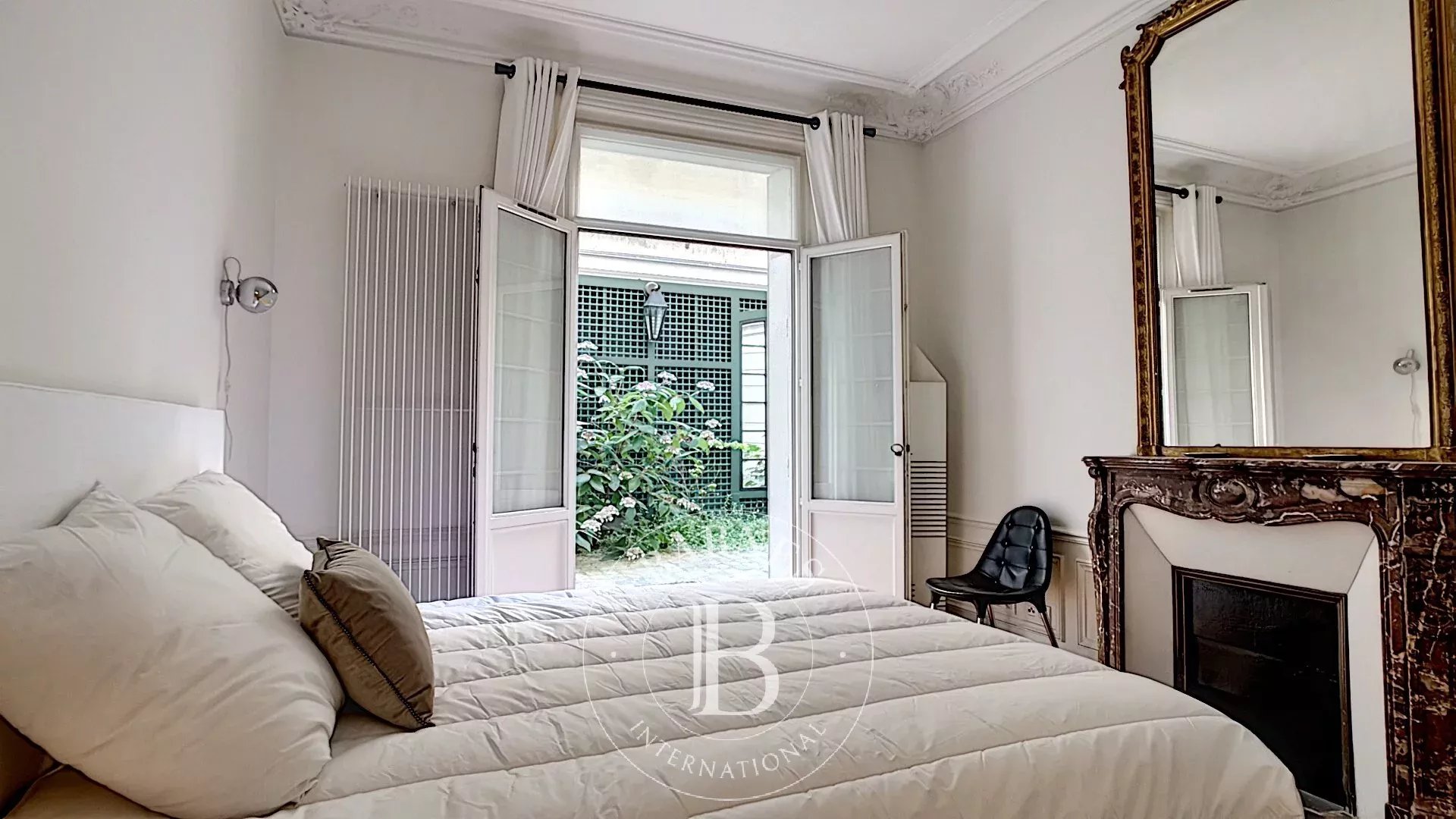 Daire Paris 9ème - picture 10